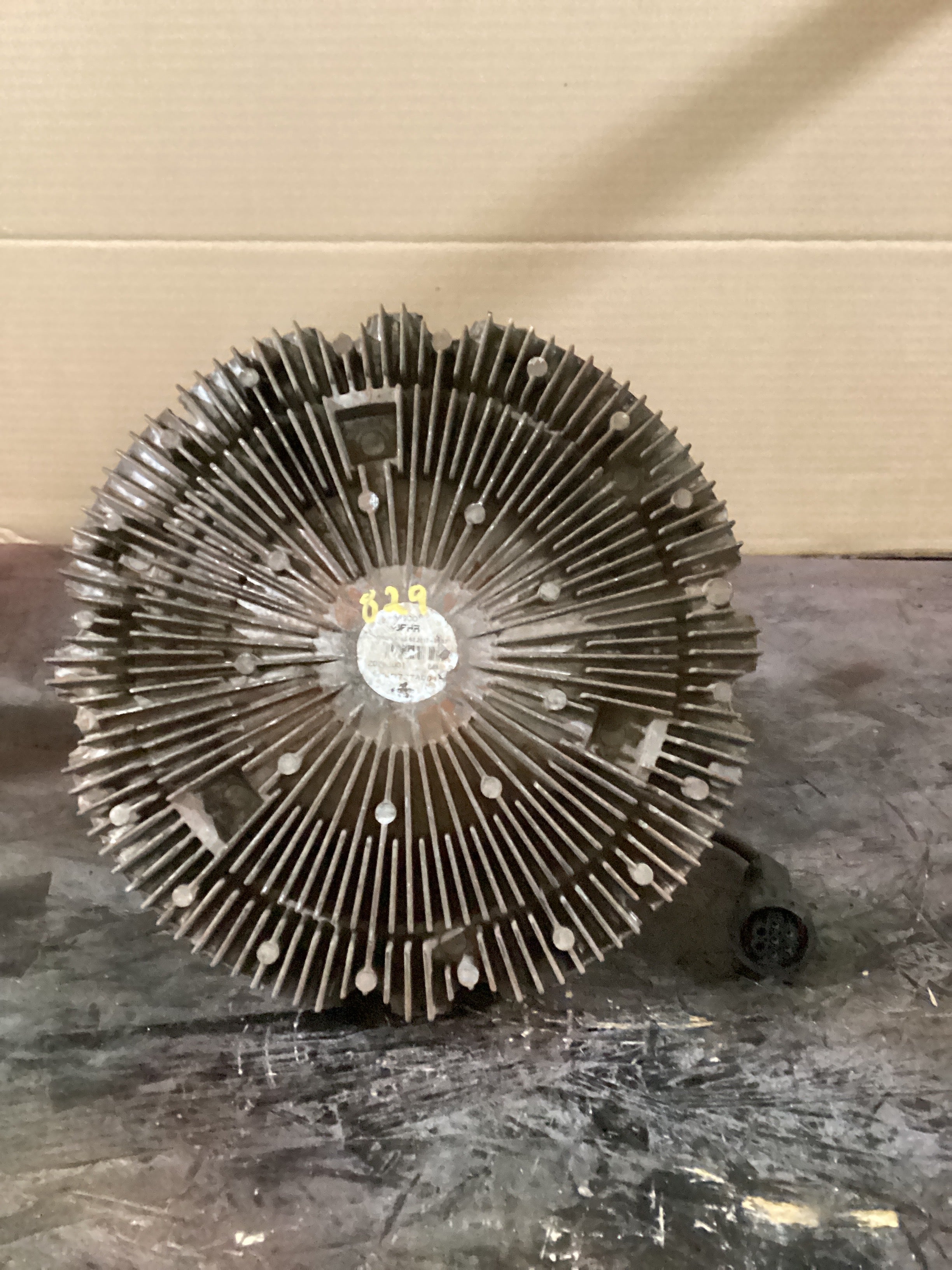USED | FAN CLUTCH VOLVO 2019 D13 | SKU829