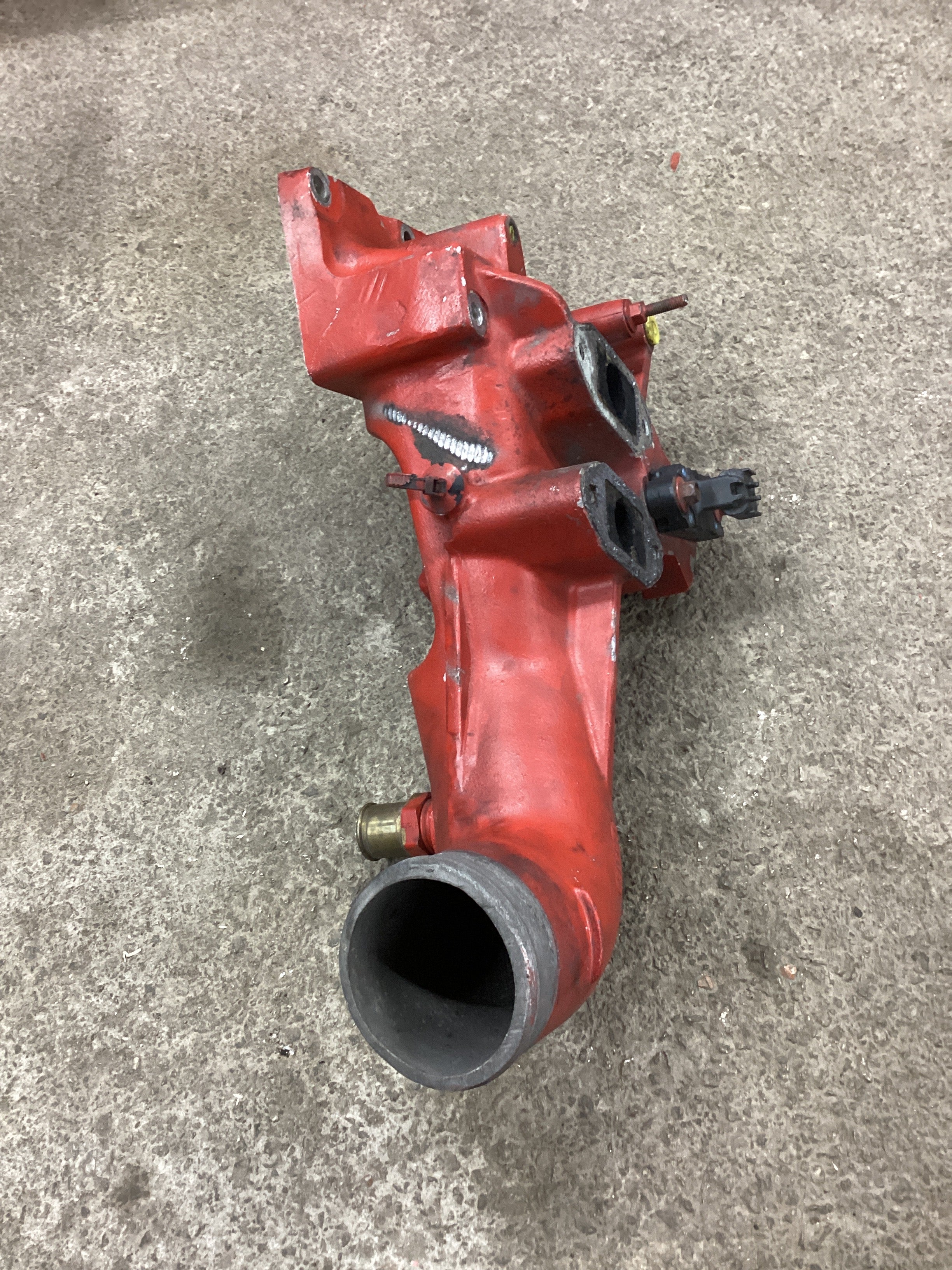 USED | EGR INTAKE MANIFOLD HOUSING CUMMINS ISB 2012 | SKU1,145
