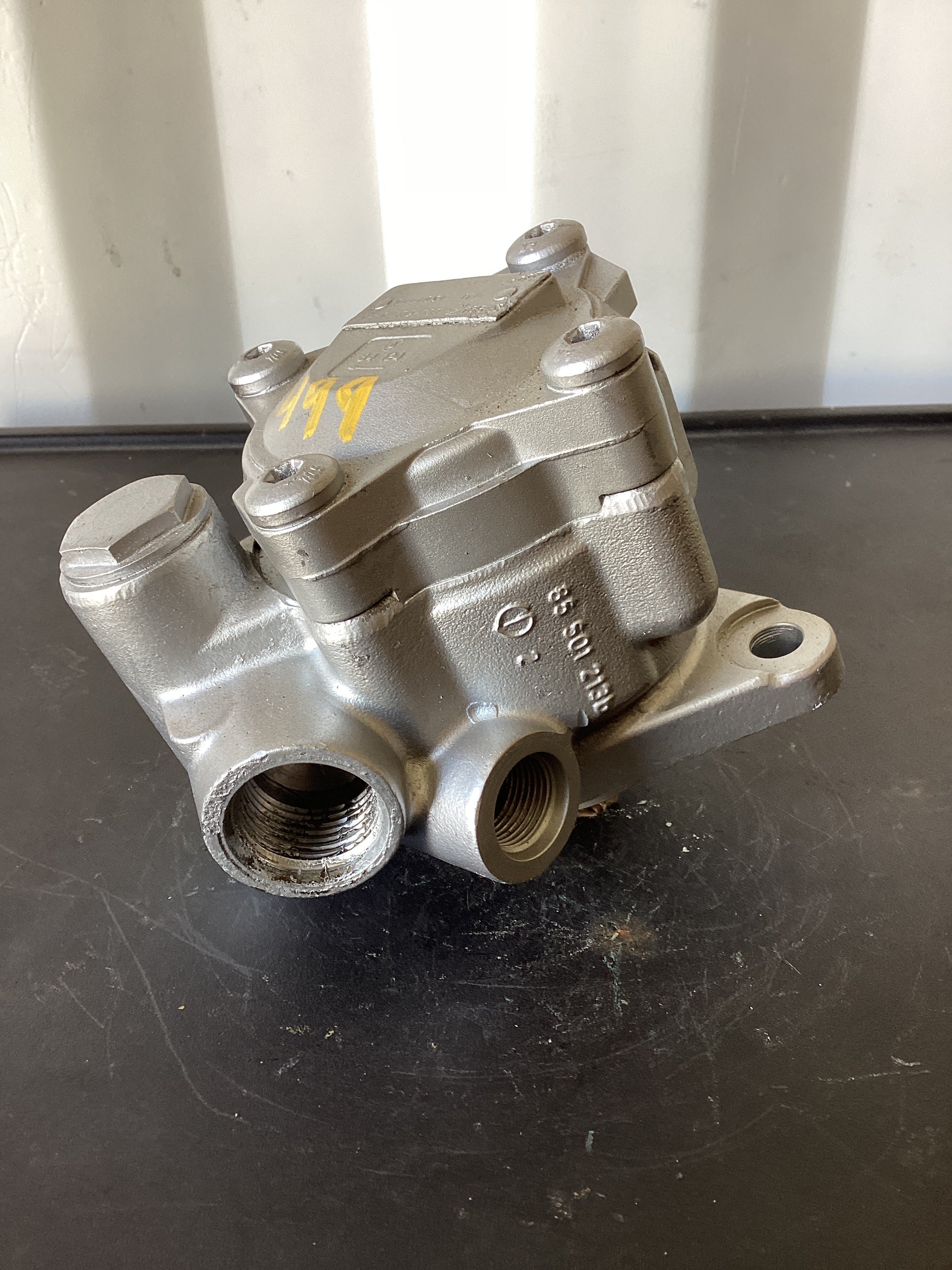 USED | POWER STEERING PUMP MERCEDEZ | SKU499