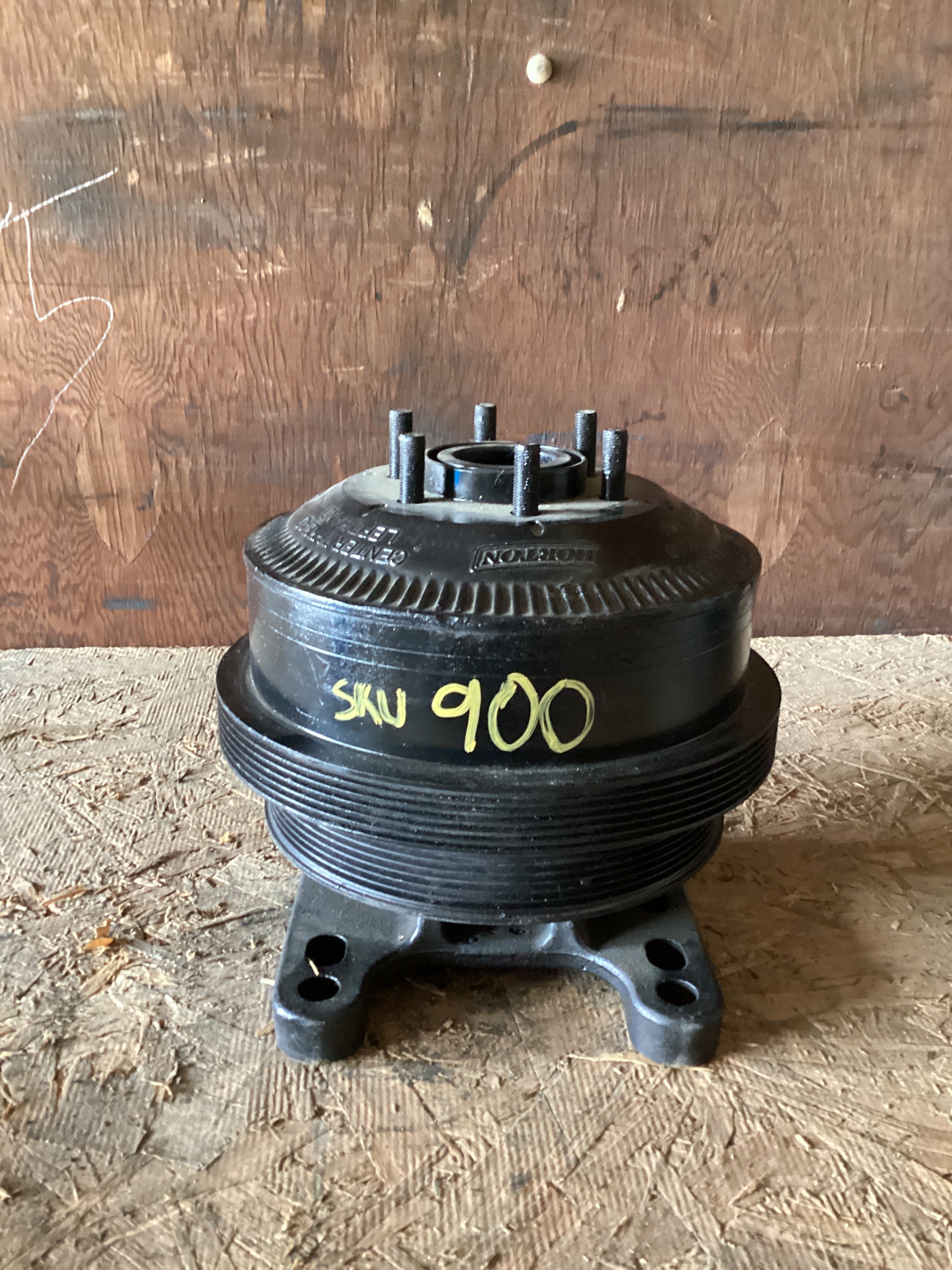 USED | ENGINE FAN CLUTCH ASSY | SKU900