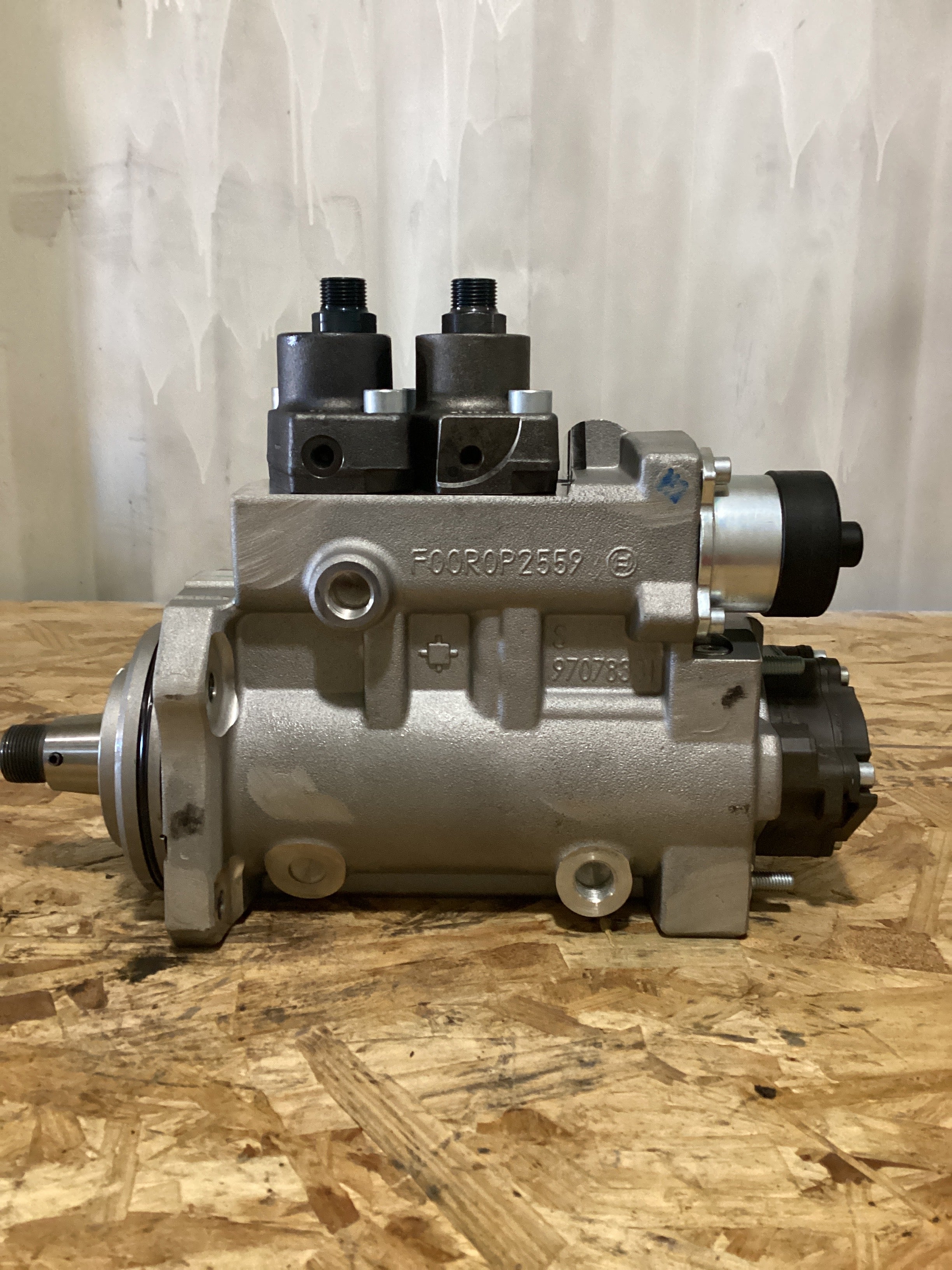 NEW | HIGH PRESSURE FUEL PUMP DETROIT DD15 | SKU745