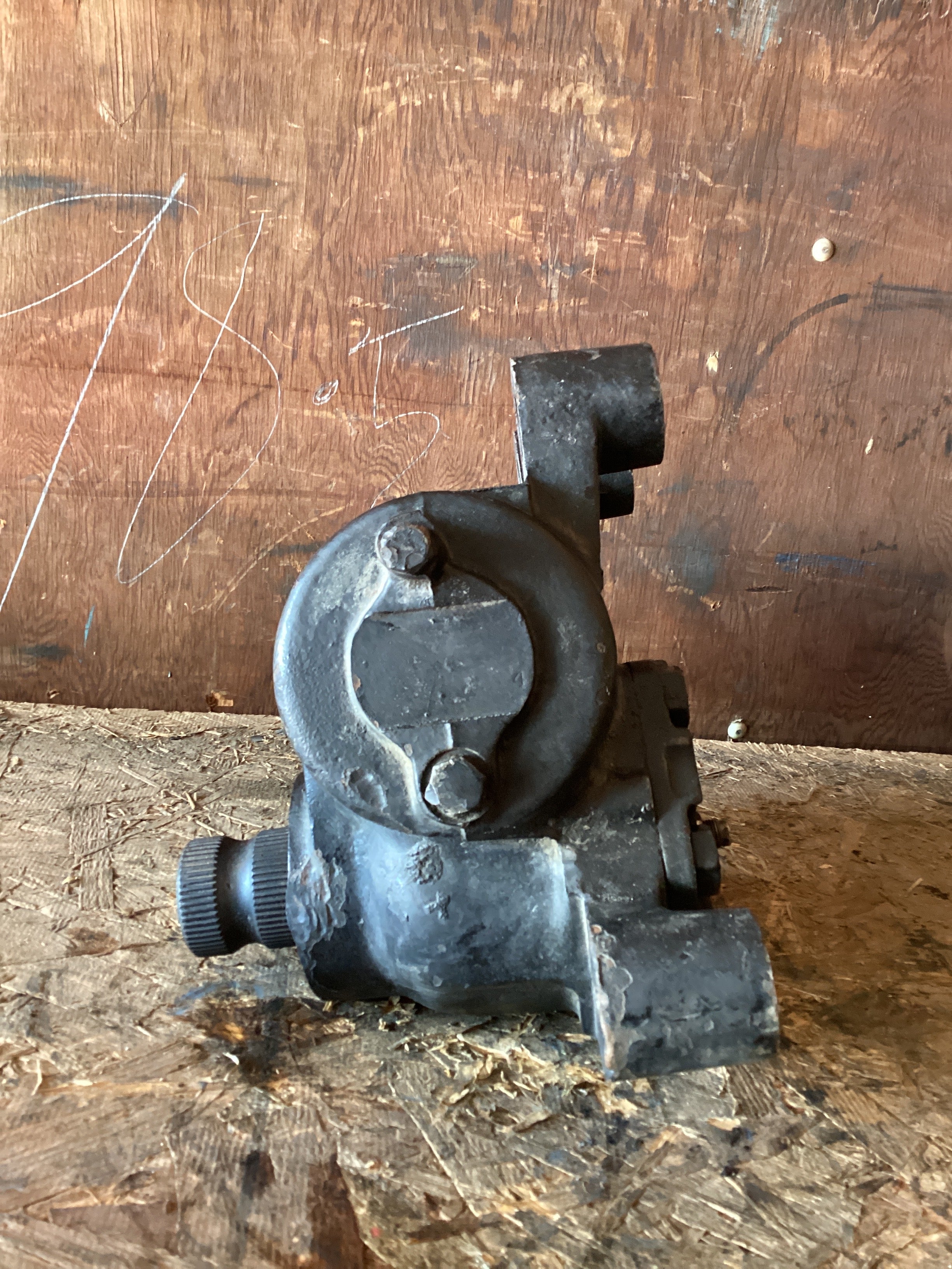 USED | POWER STEERING GEAR BOX ASSEMBLY VOLVO | SKU1,169