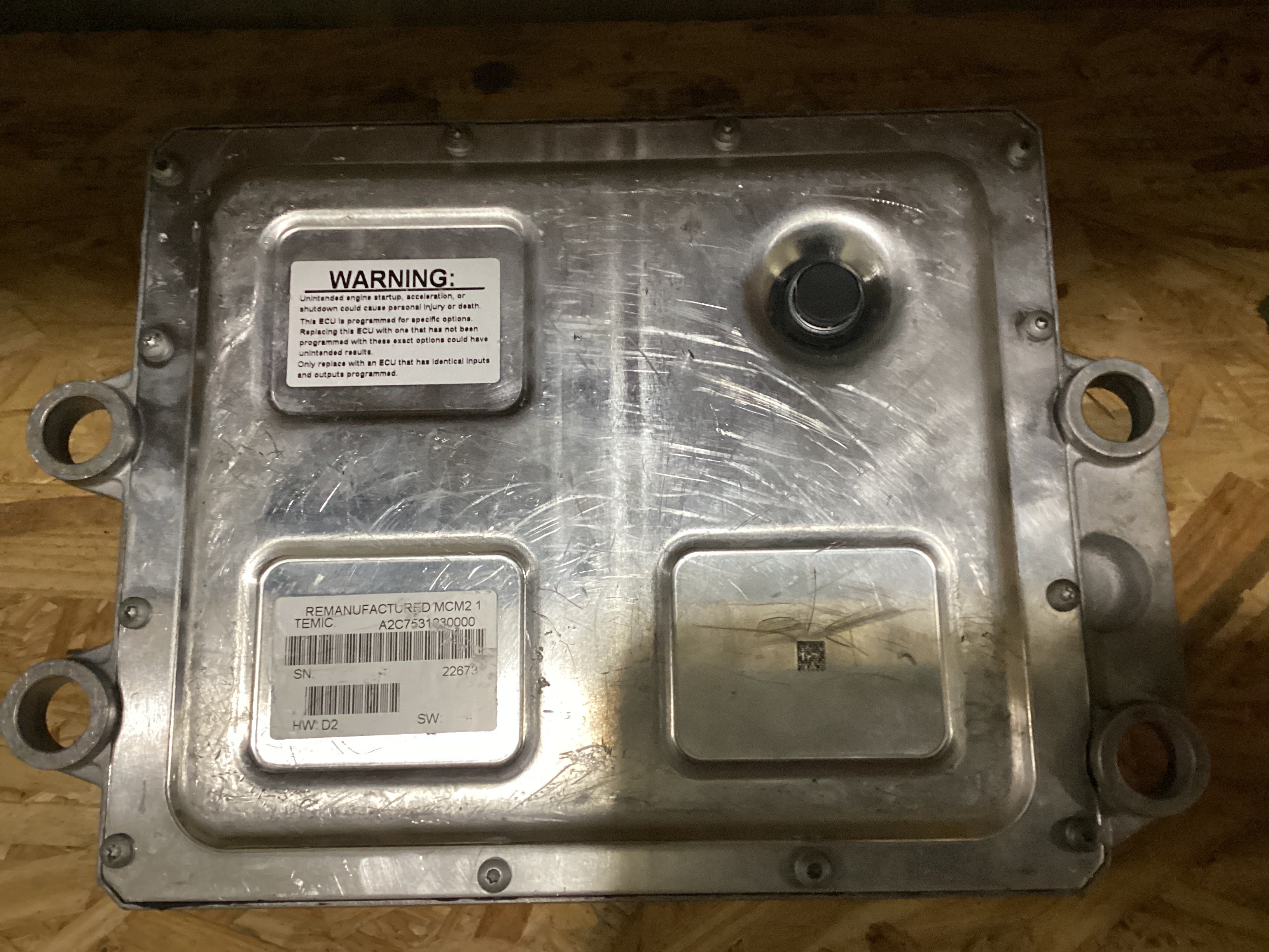 NEW | ECM CONTROL MODULE MCM2.1 (CASCADIA DD15) | SKU133