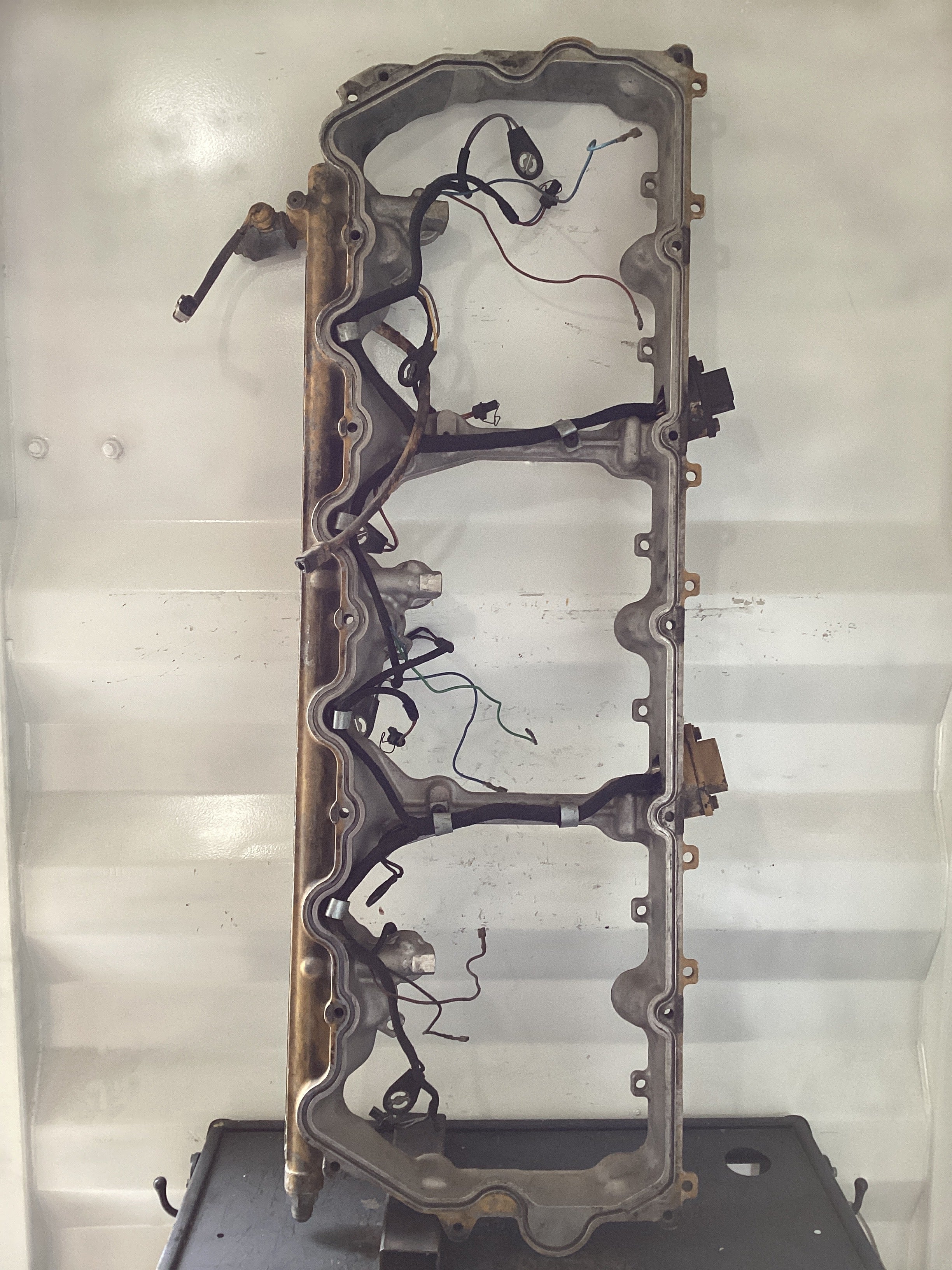 USED | ENGINE ROCKER COVER CAT C15 | SKU26