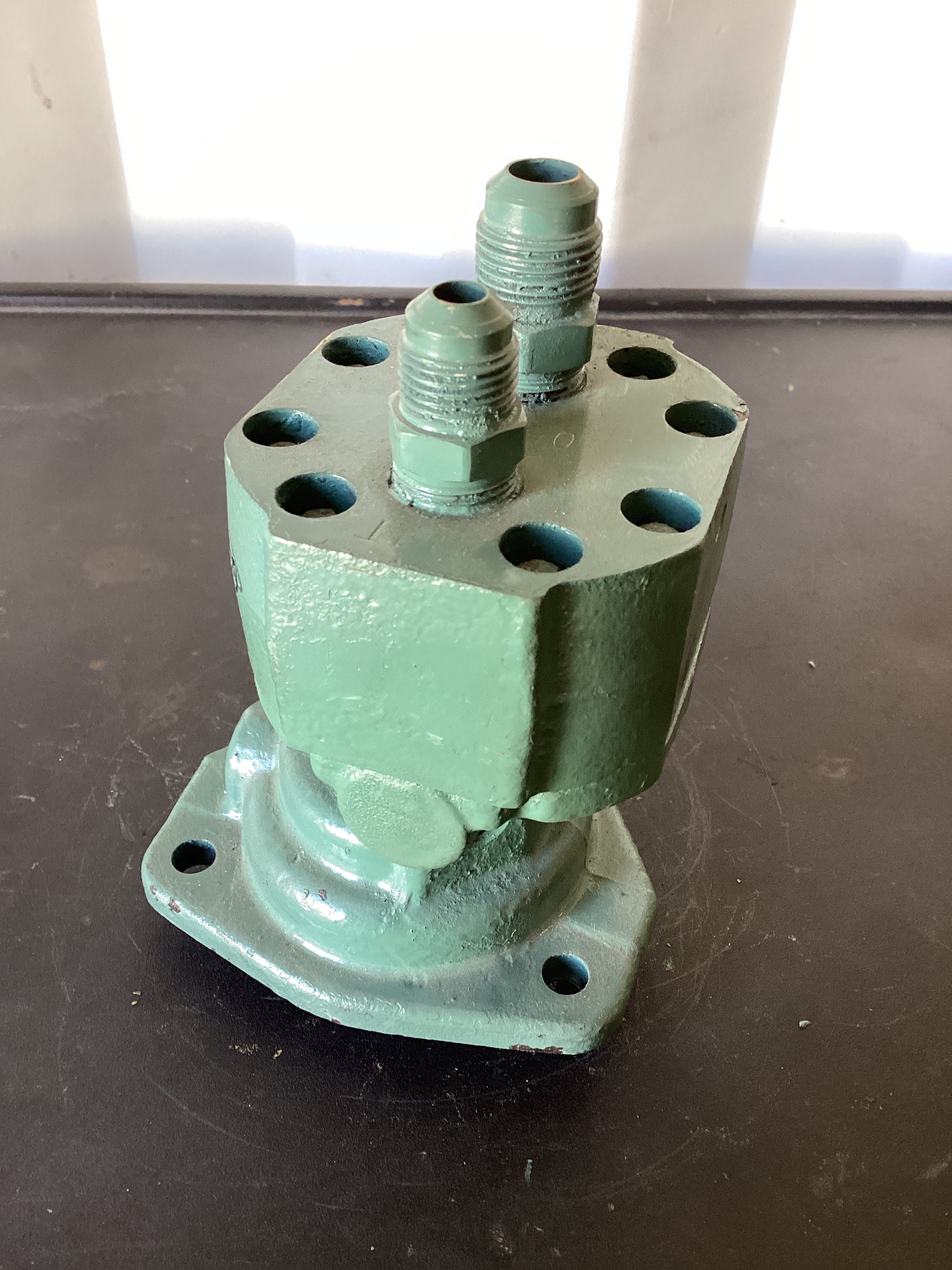 USED | FUEL PUMP DETROIT 12.7L | SKU520