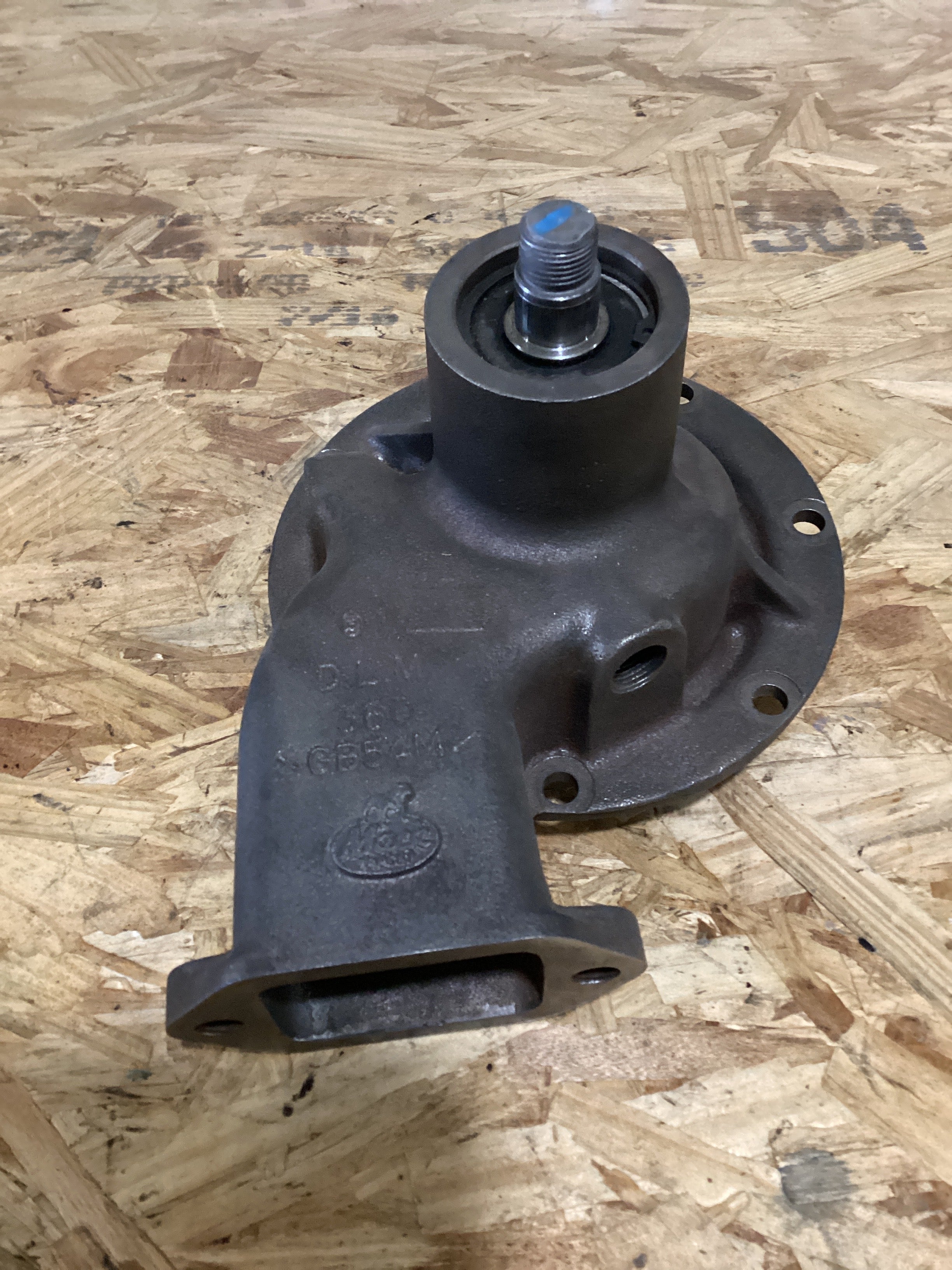 NEW | WATER PUMP ASSY MACK E7 | SKU721
