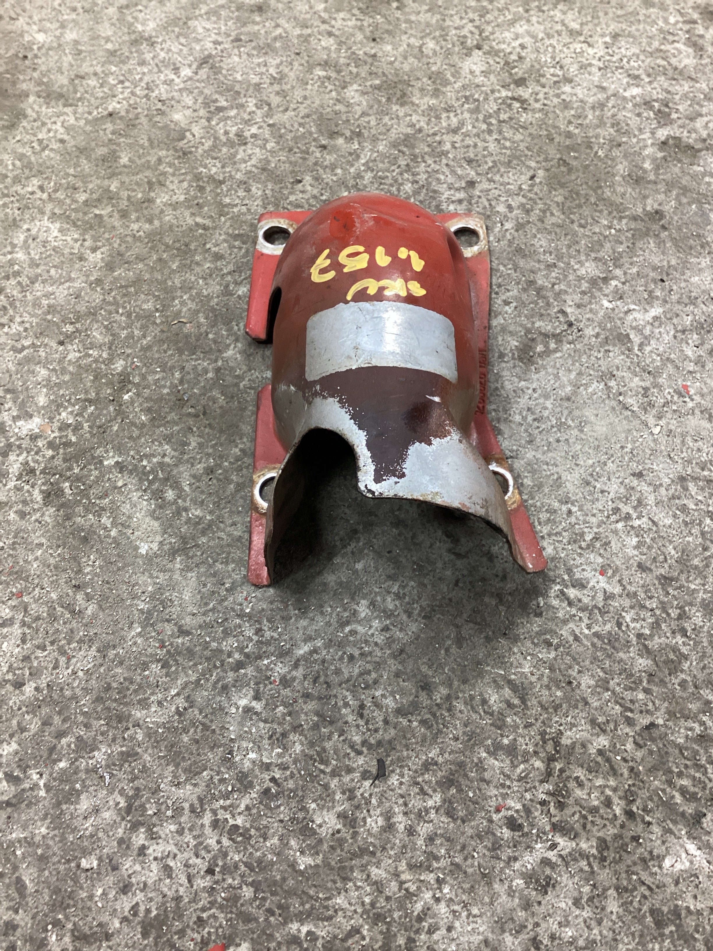 USED | EXHAUST HEAT SHIELD CUMMINS ISB 2012 | SKU1,157