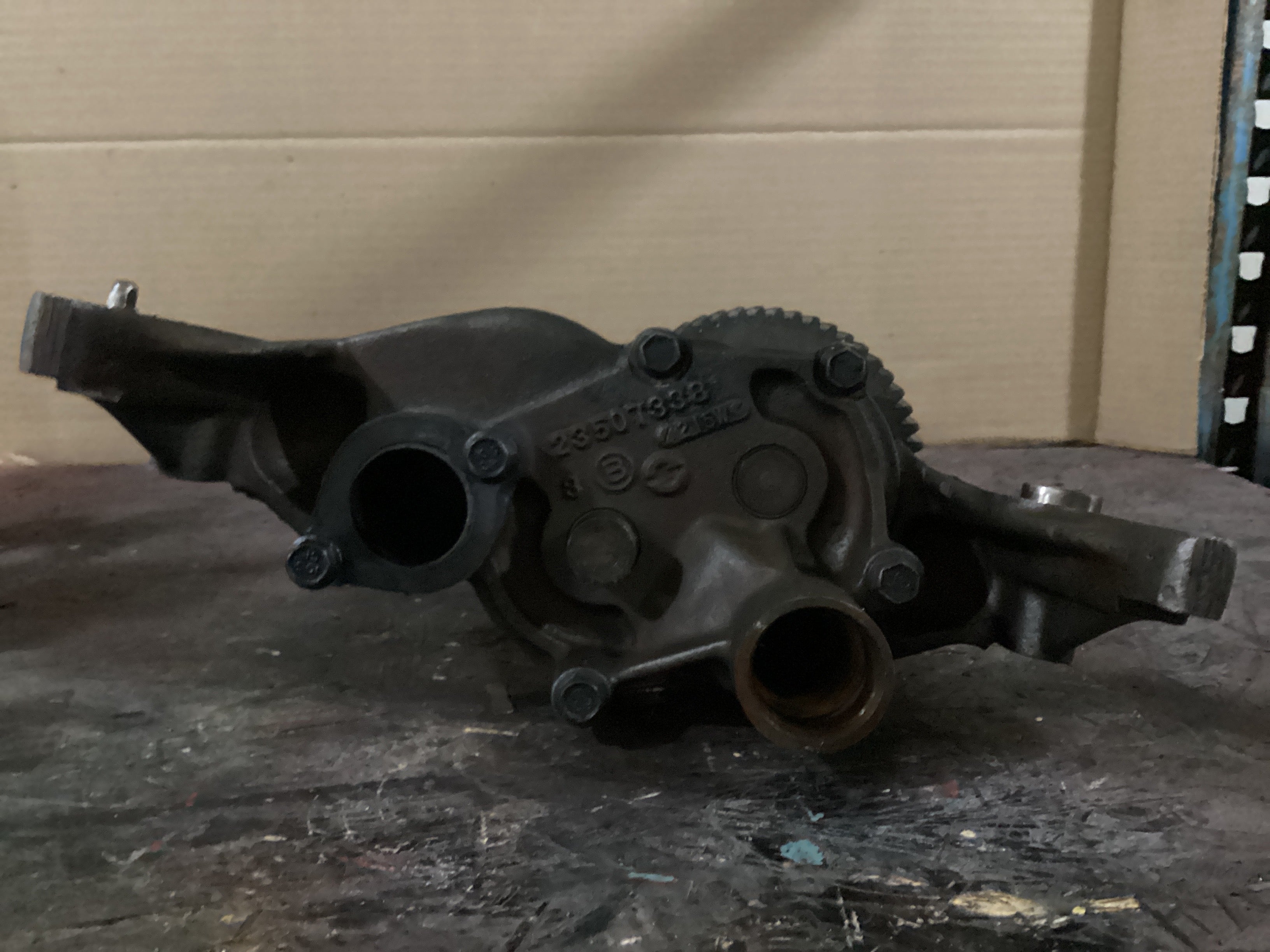 USED | OIL PUMP ASSY DETROIT 12.7 | SKU916