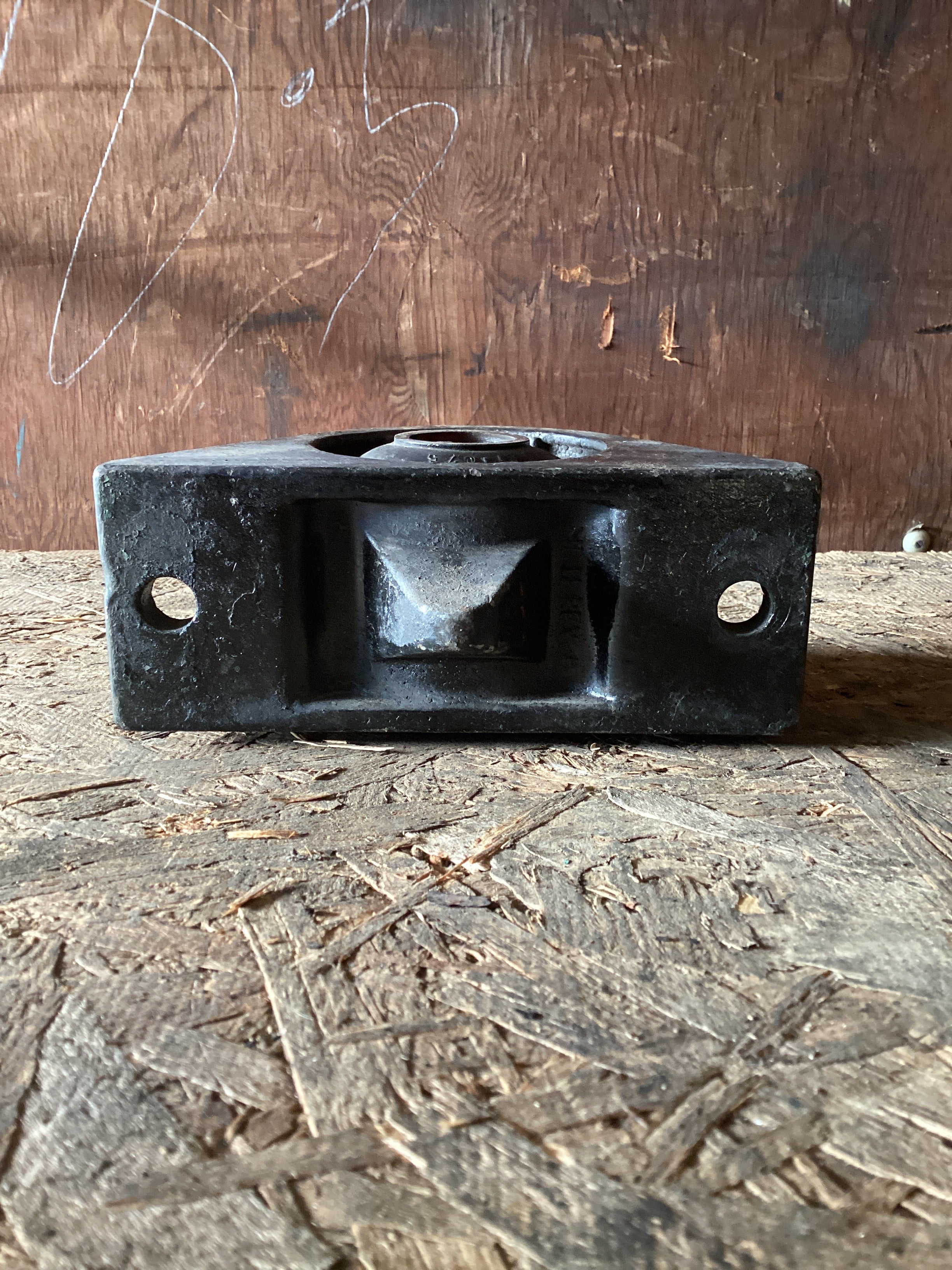 USED | CAB MOUNTING BUSHING FREIGHTLINER | SKU1,080