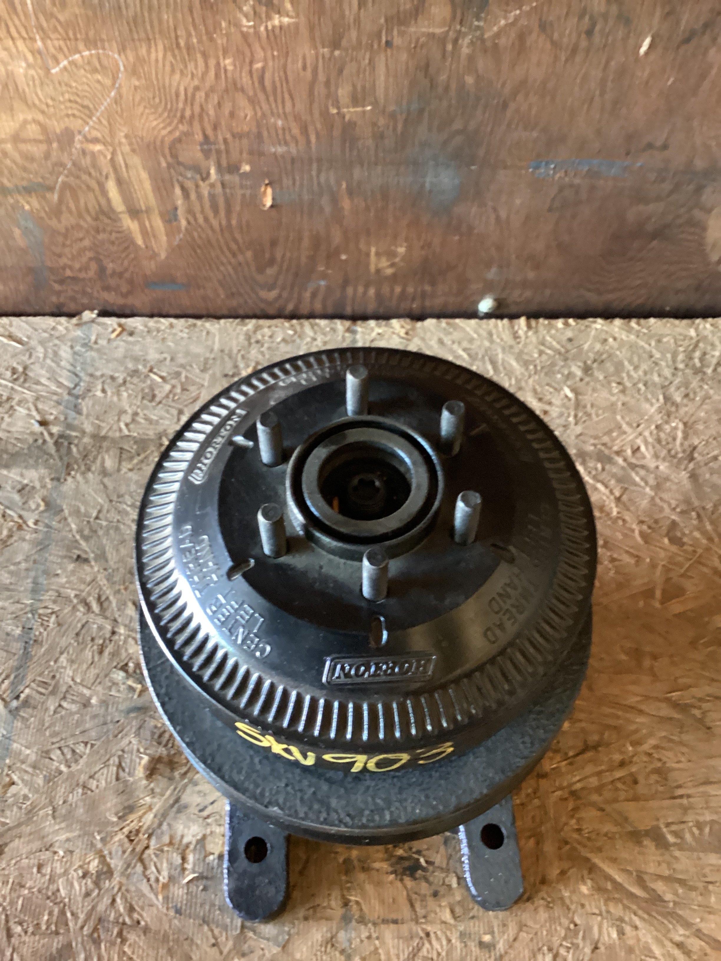 USED | ENGINE FAN CLUTCH ASSY | SKU903