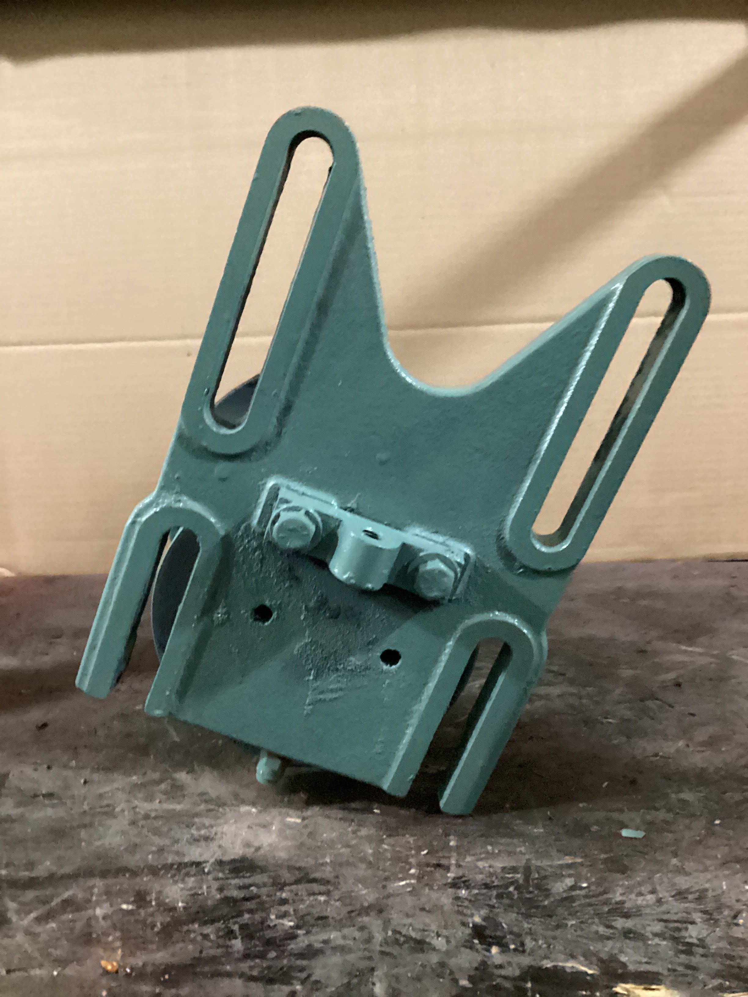 USED | ENGINE FAN CLUTCH WITH BRACKET ASSY DETROIT 12.7 | SKU849