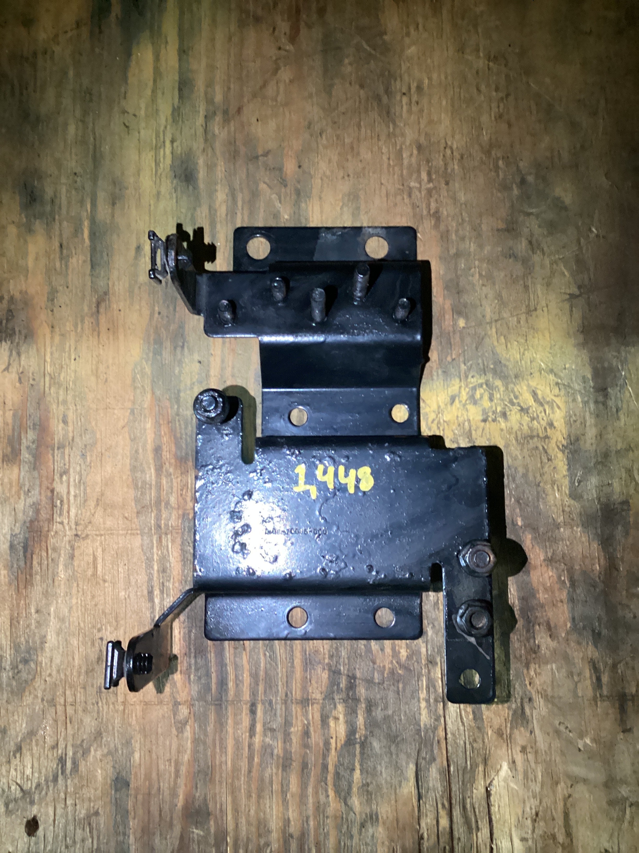 USED | POWER MODULE BRACKET FREIGHTLINER | SKU1,448