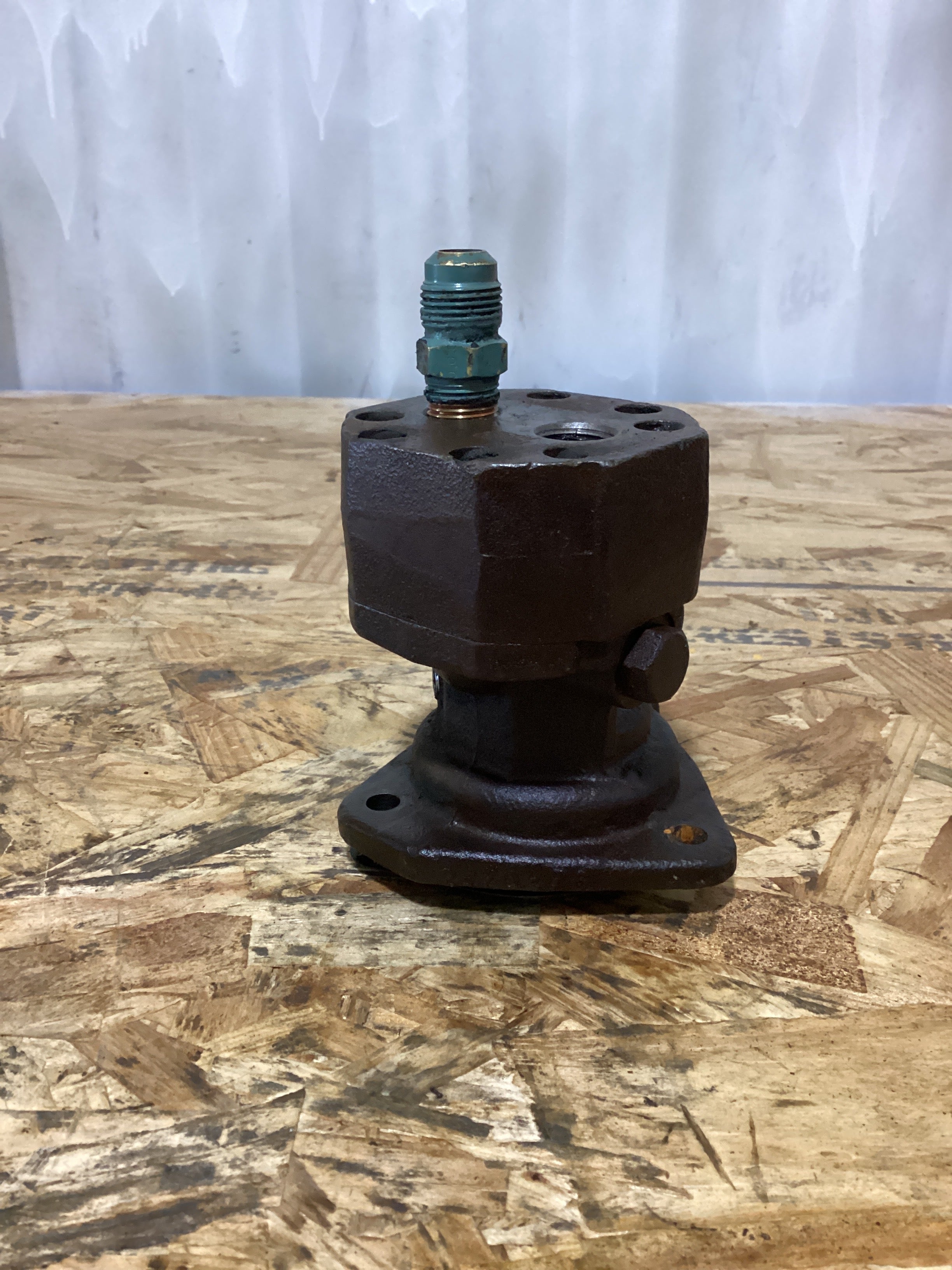 USED | FUEL PUMP DETROIT 12.7L | SKU793