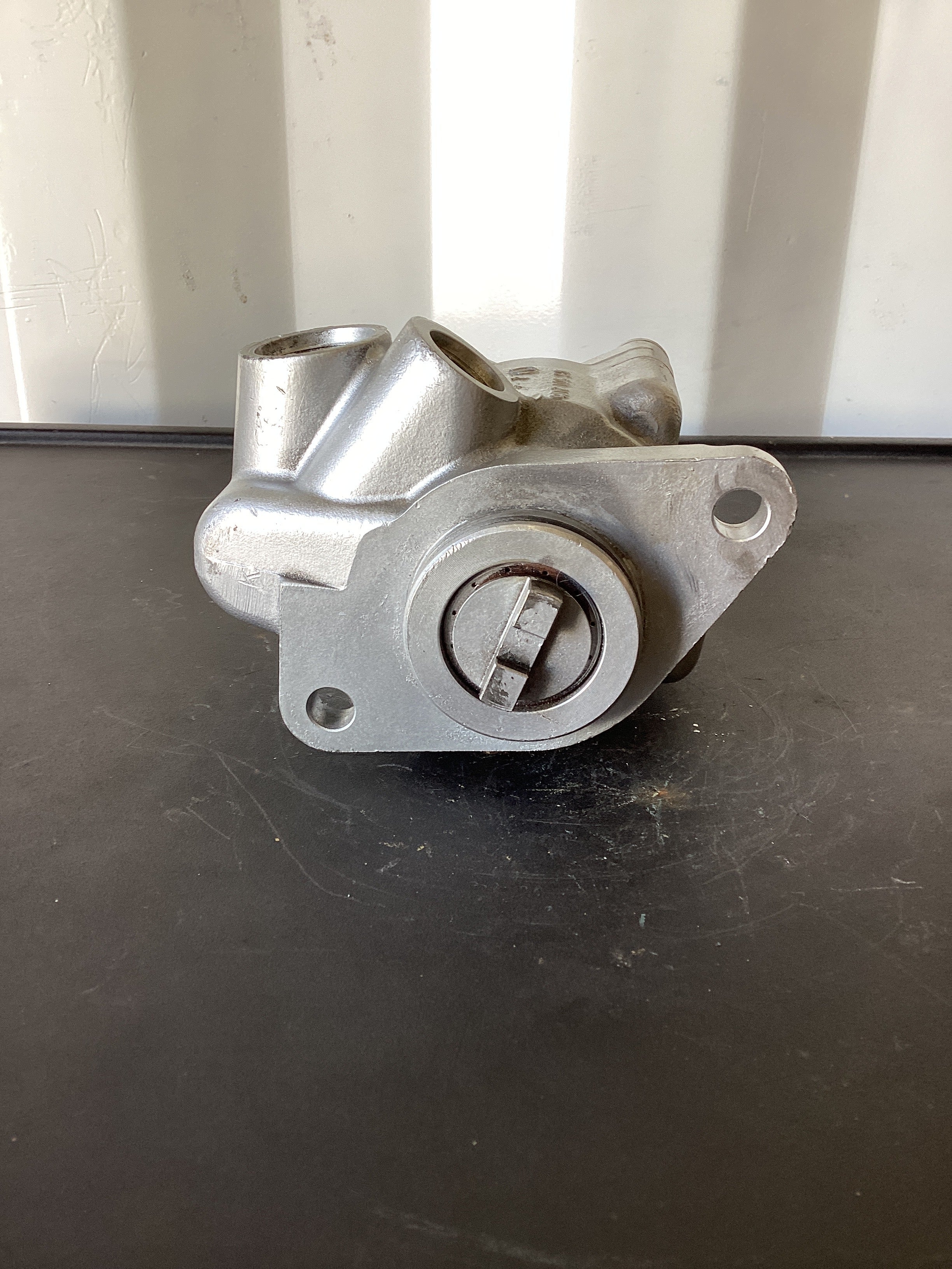 USED | POWER STEERING PUMP MERCEDEZ | SKU499
