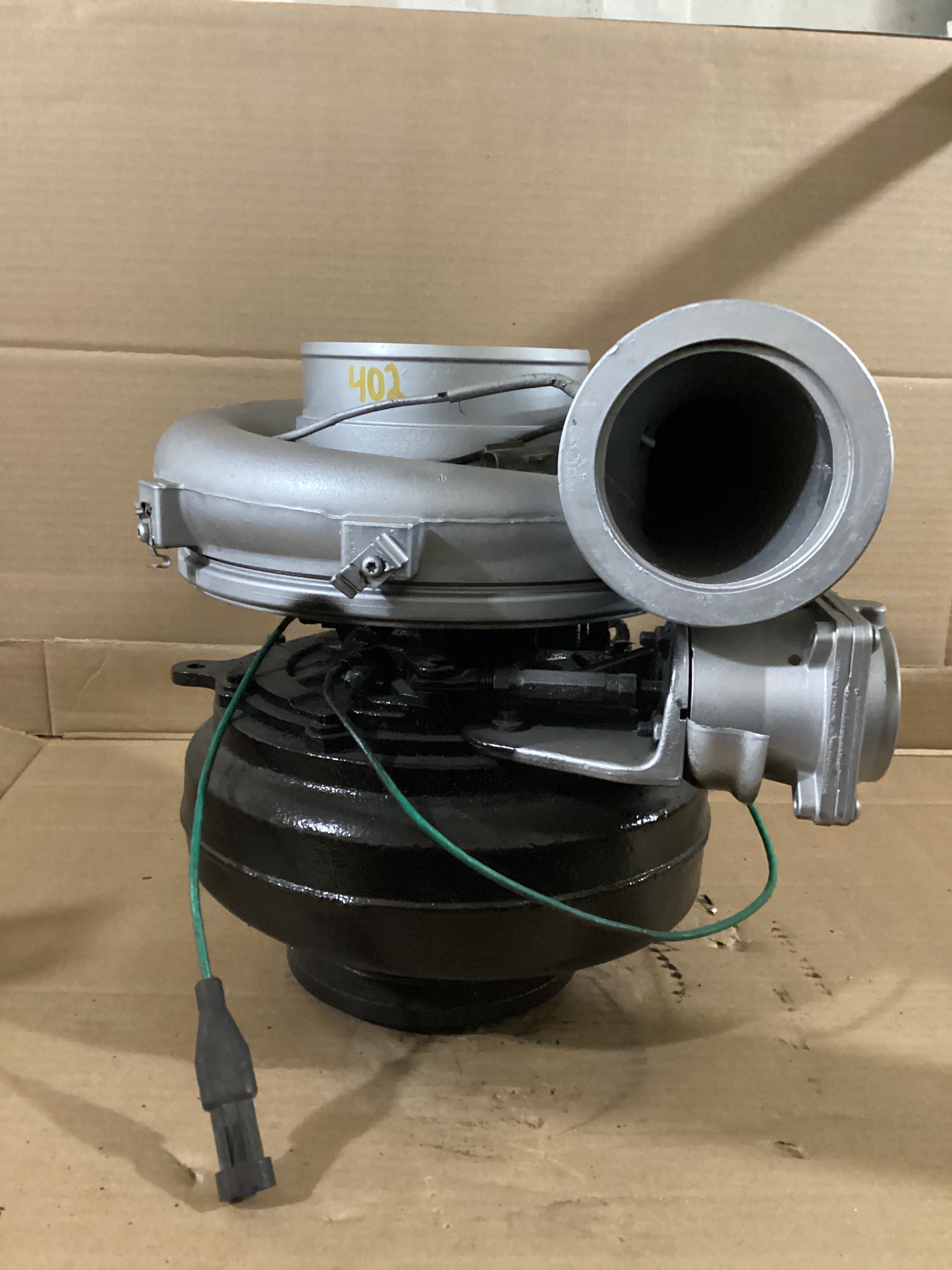 USED | TURBOCHARGER (DETROIT 14L) | SKU402