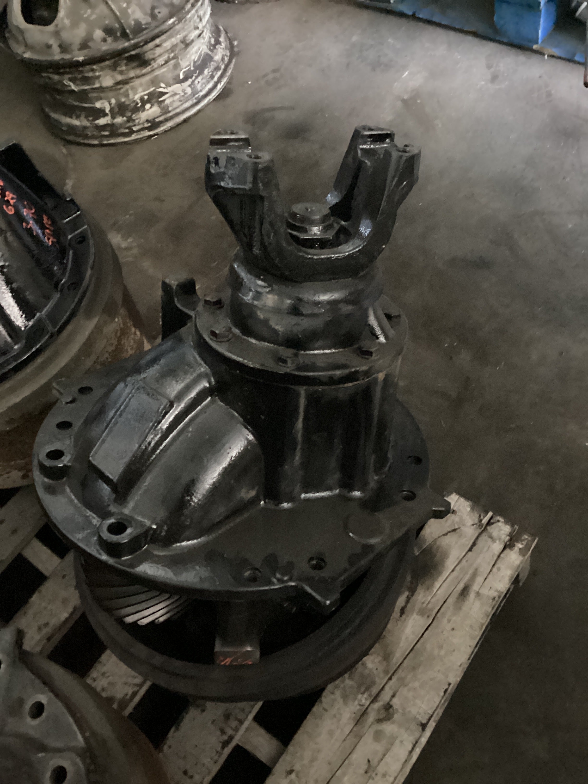 USED | 3.58 MERITOR REAR/REAR DIFFERENTIAL | SKU600