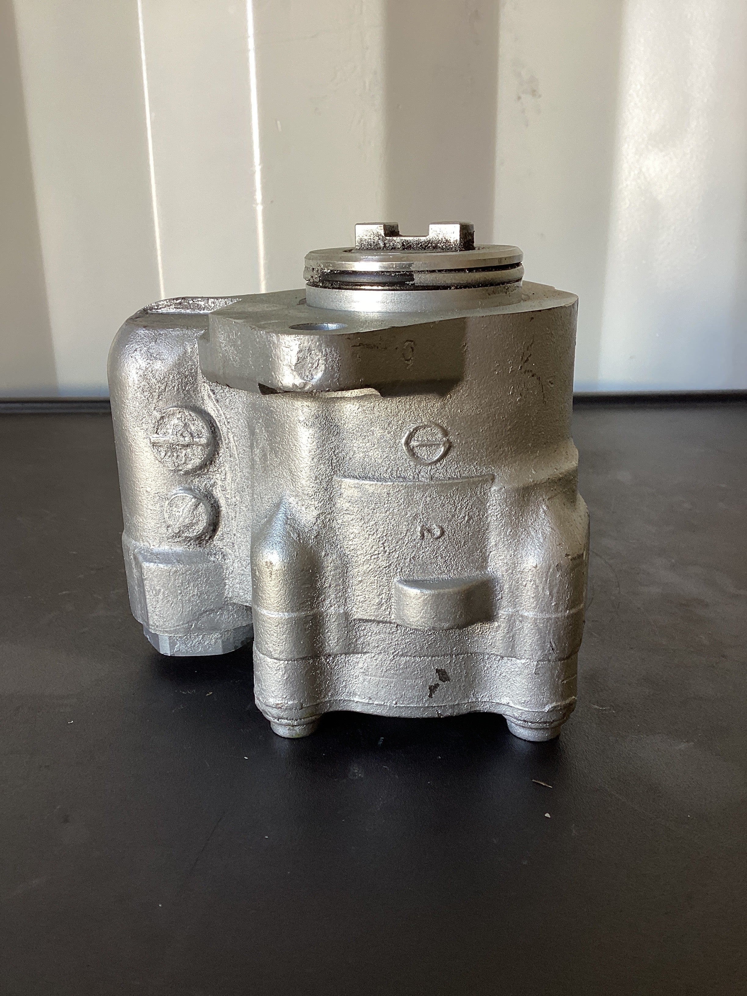 USED | POWER STEERING PUMP INTERNATIONAL | SKU487