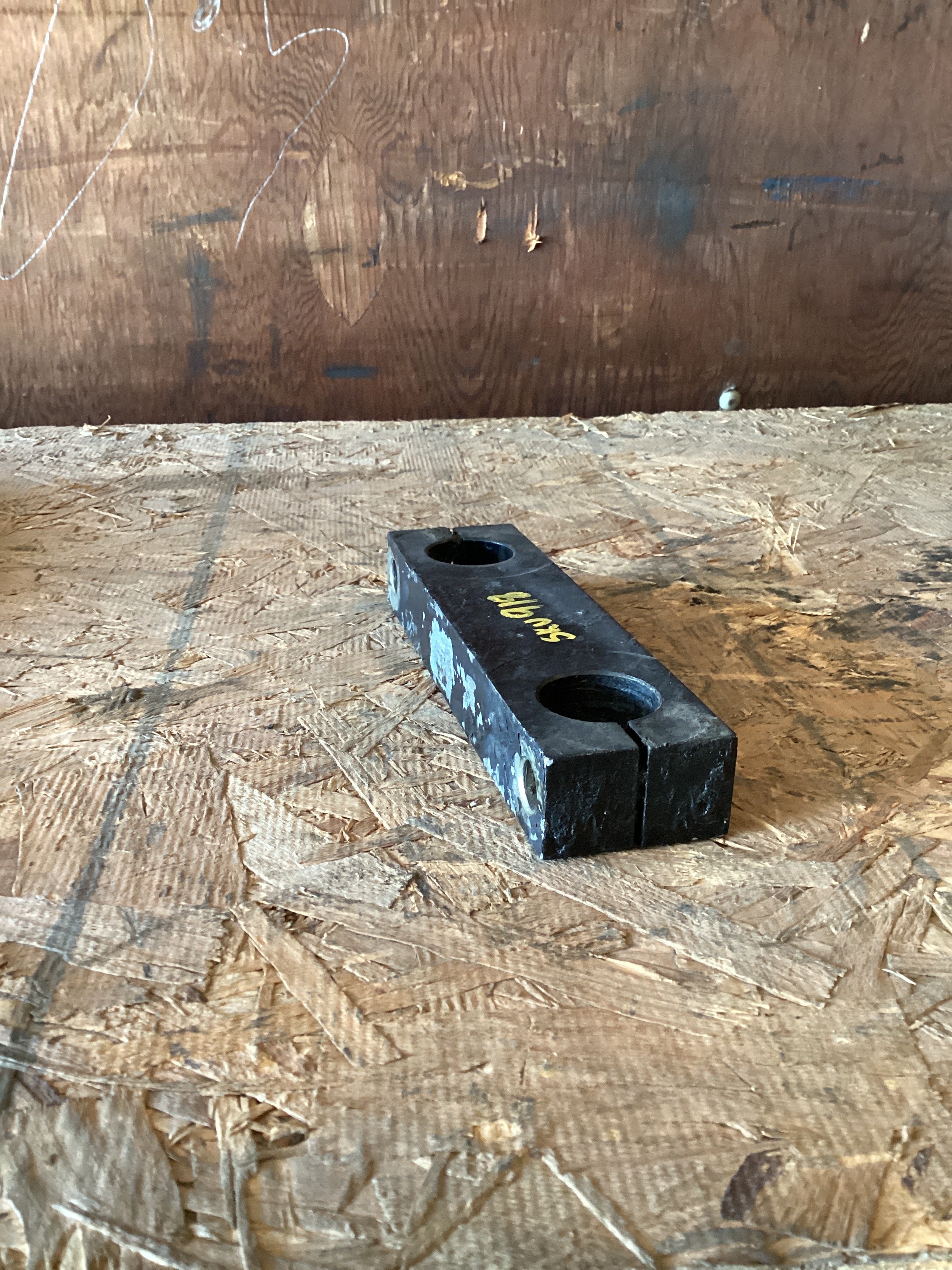 USED | LEAF SPRING SHACKLE PETERBILT | SKU918