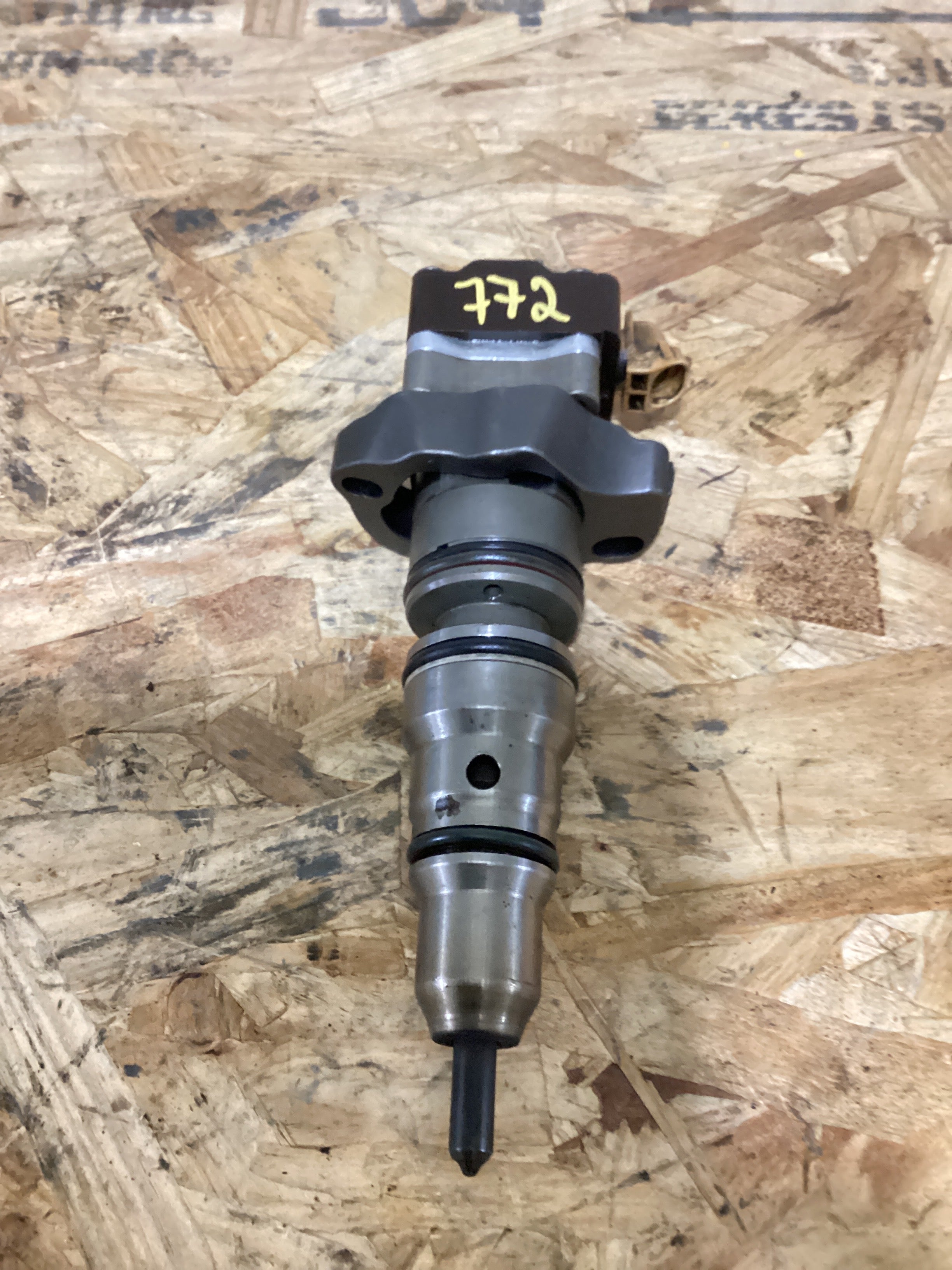 USED | FUEL INJECTOR CAT ENGINE | SKU772