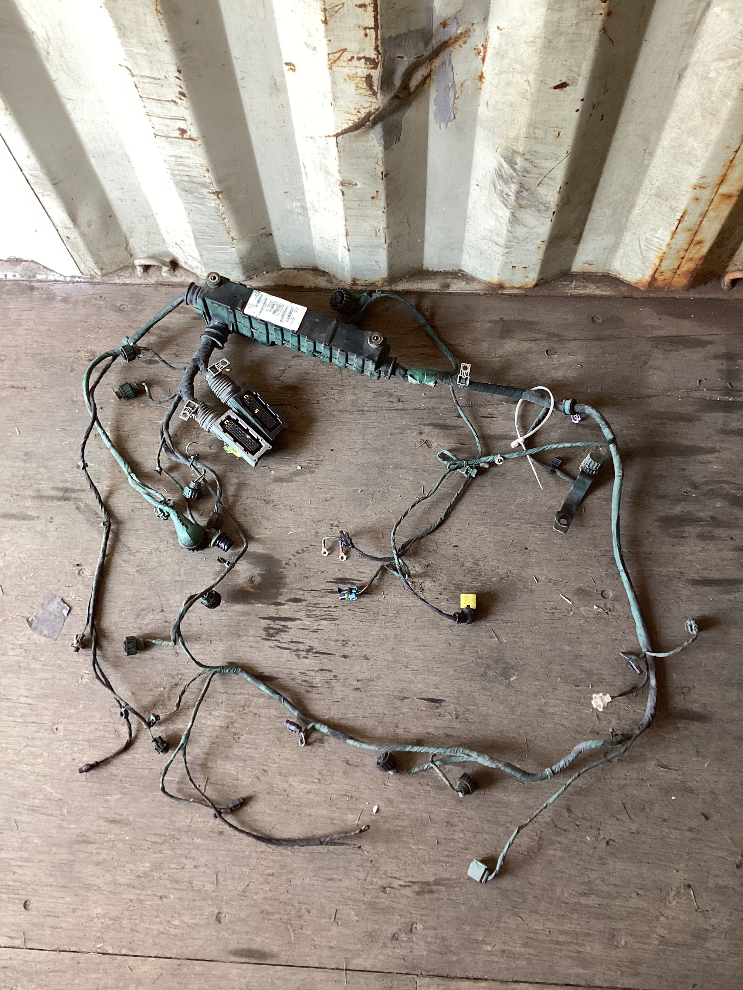 USED| ENGINE MSIN HARNESS COMPLETELY VOLVO 2019 D13 | SKU1,251