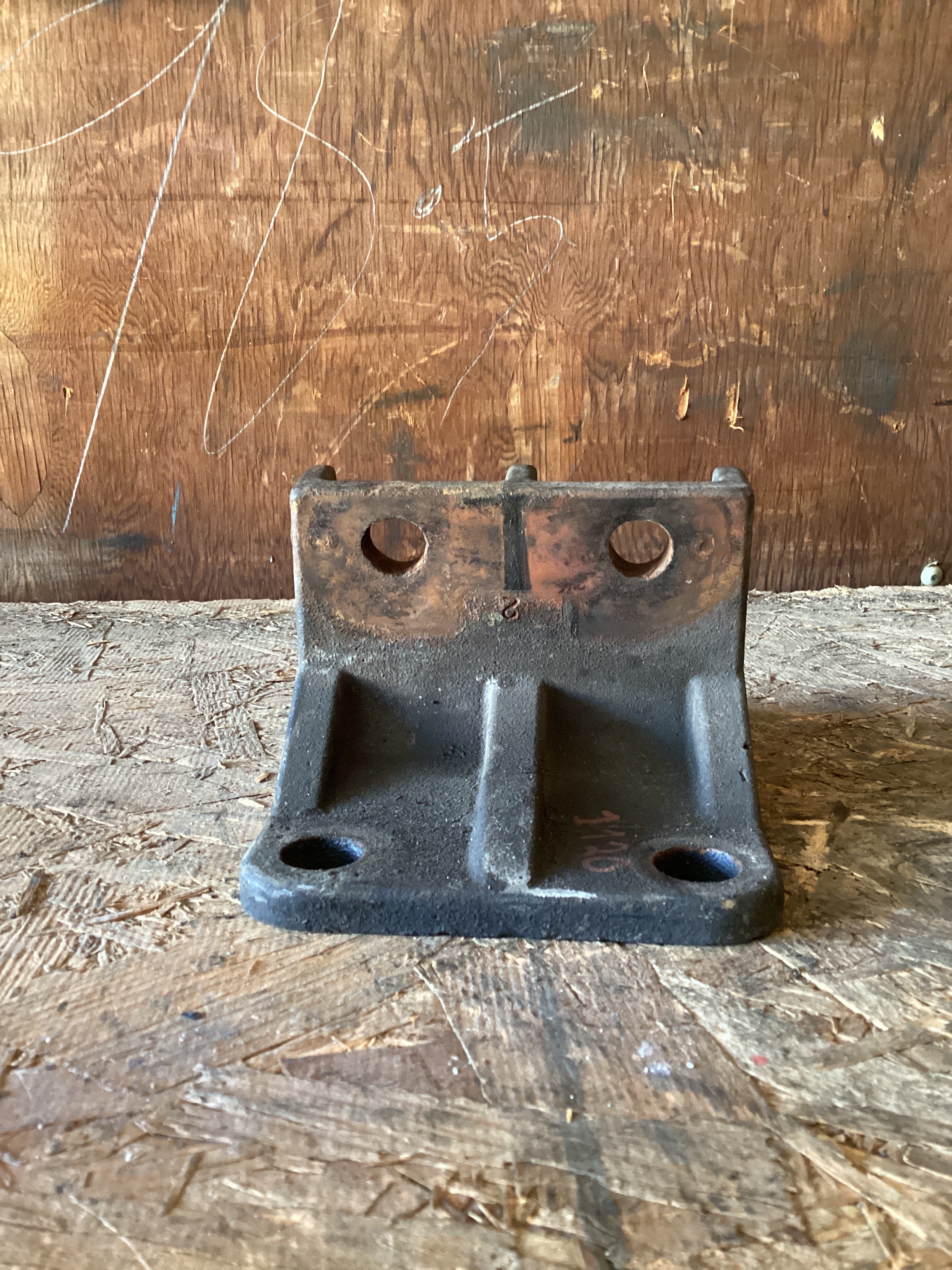 USED | REAR ENGINE MOUNT CUMMINS N14 | SKU1,120