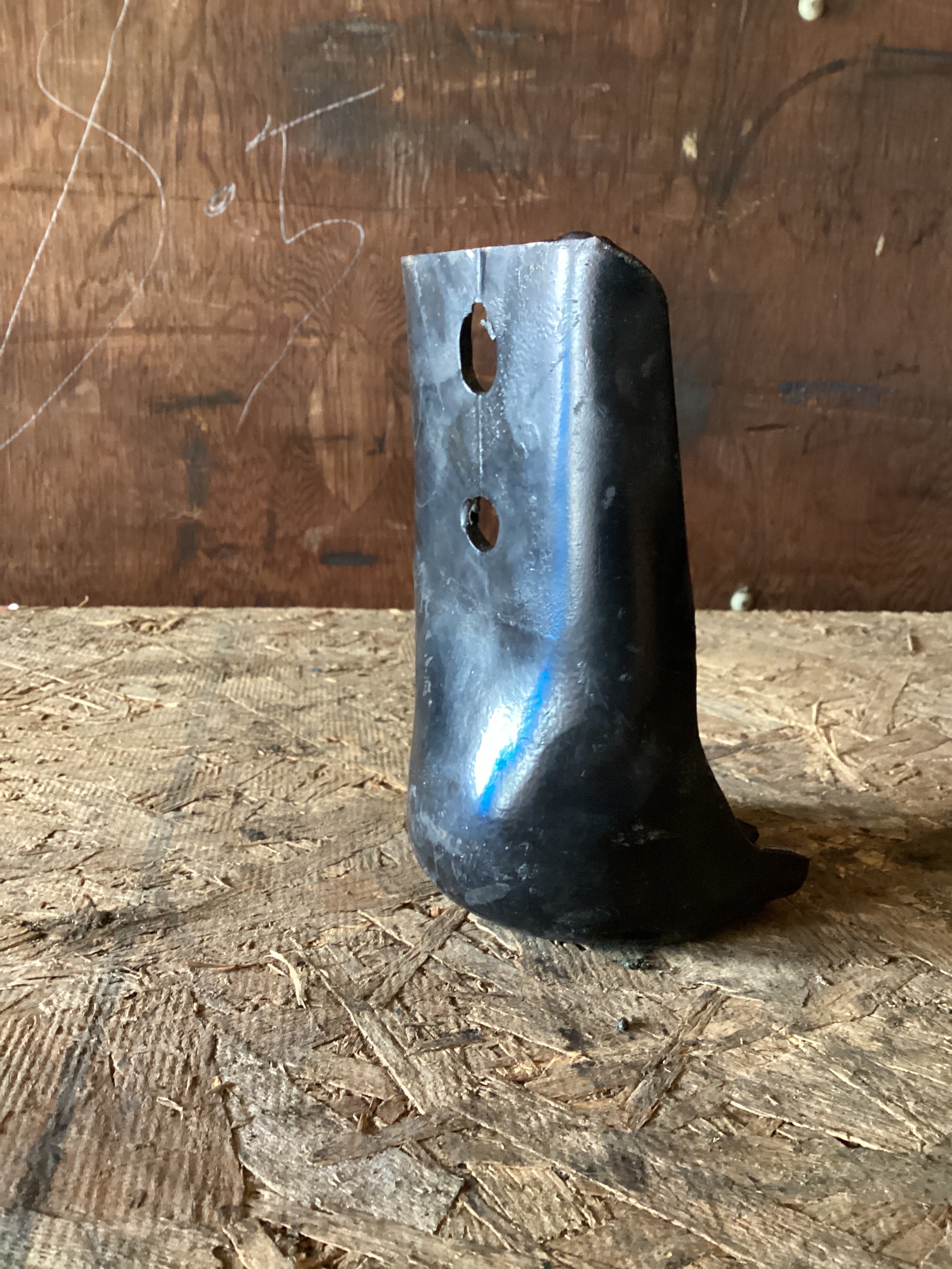 USED | SLEEPER CAB MOUNT BRACKET FREIGHTLINER | SKU977