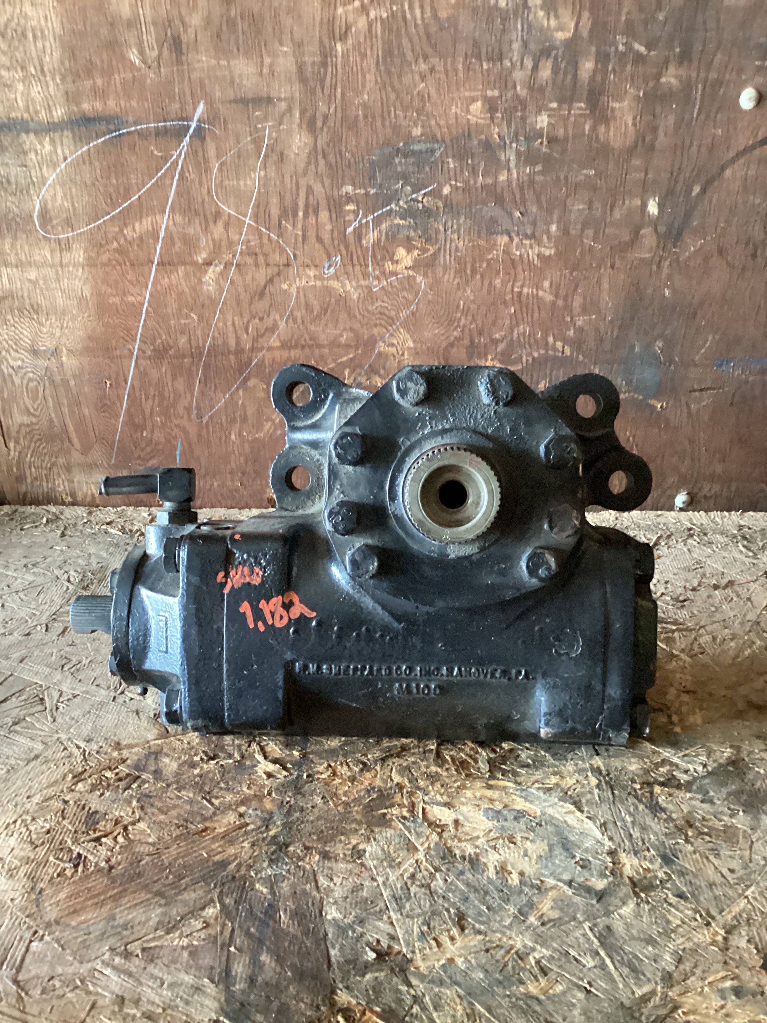 USED | POWER STEERING GEAR BOX INTERNATIONAL | SKU1,182