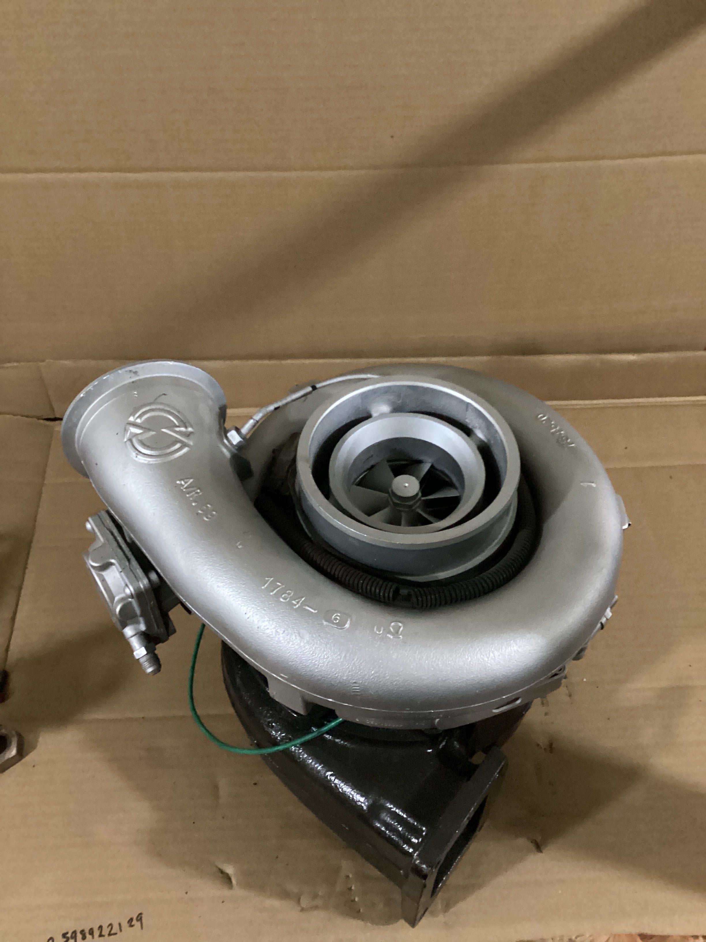 USED | TURBOCHARGER (DETROIT 14L) | SKU402