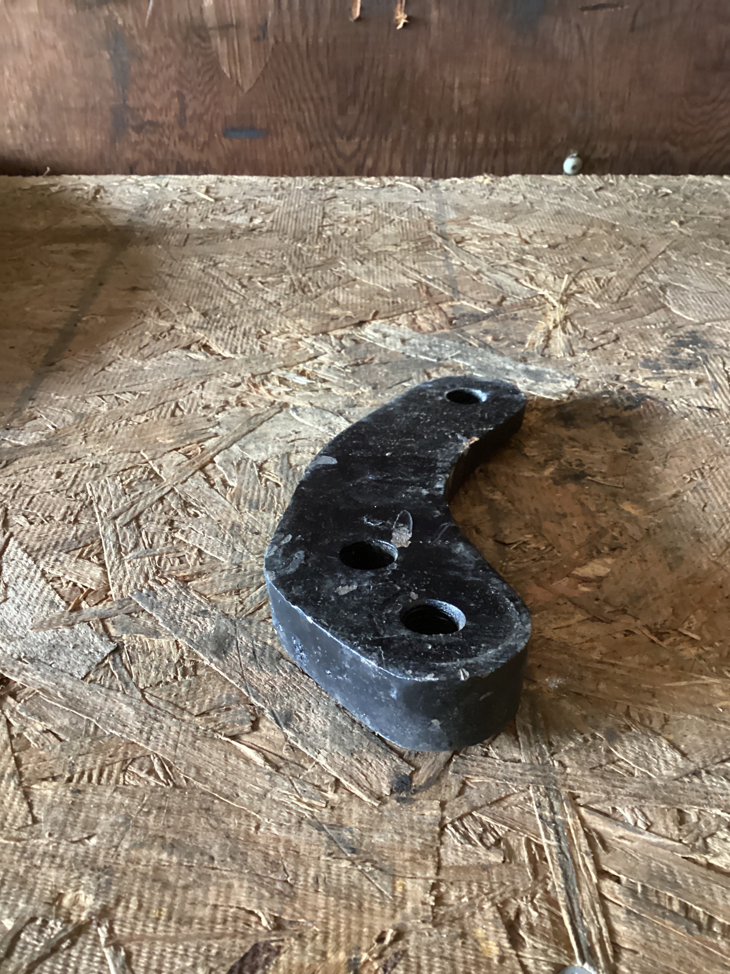 USED | HOOD HINGE LHS PETERBILT | SKU953