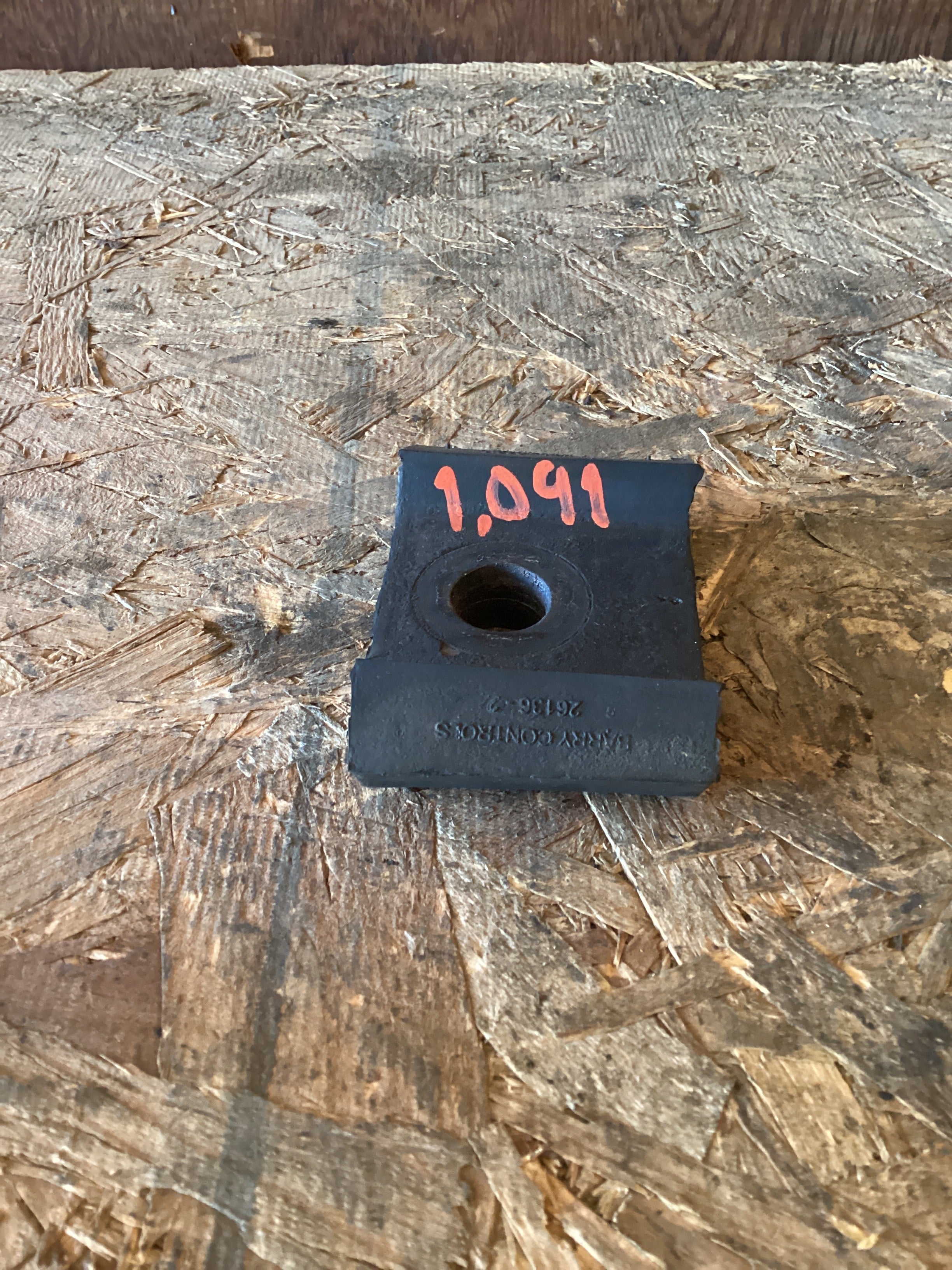 USED | REAR MOTOR MOUNT | SKU1,091