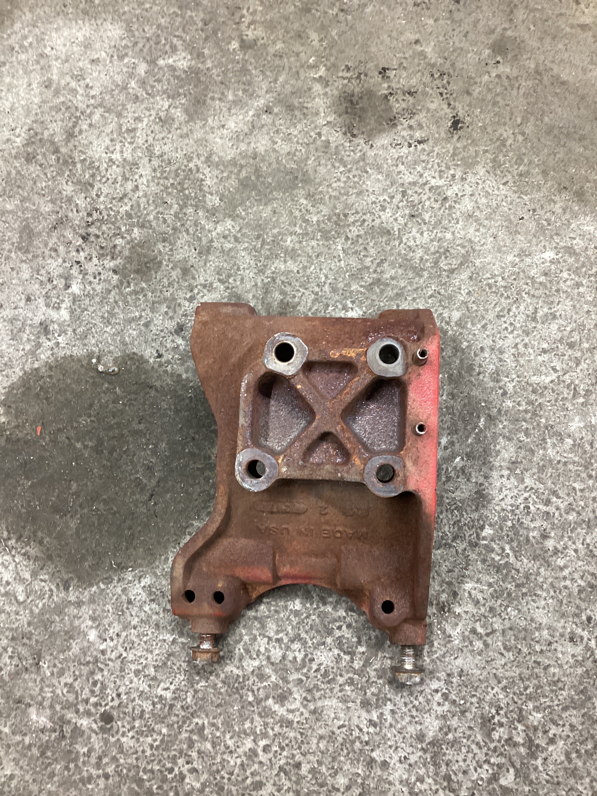 USED | ENGINE ALTERNATOR MOUNT BRACKET CUMMINS ISB 2012 | SKU1,130