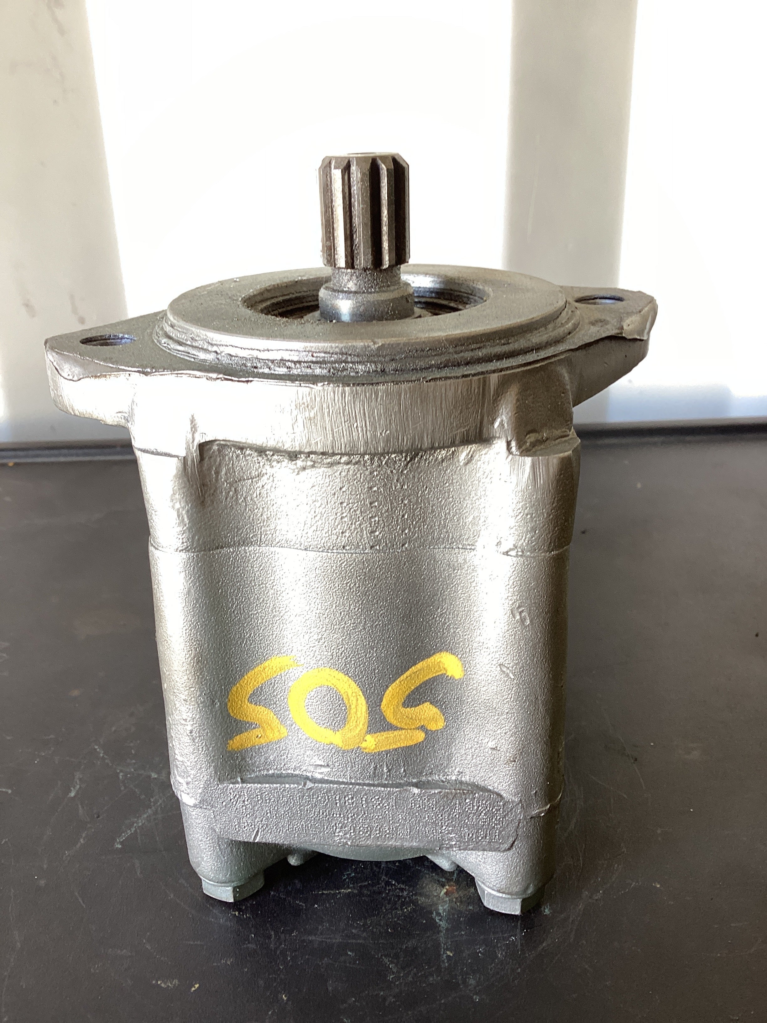 USED | POWER STEERING PUMP RHS | SKU505