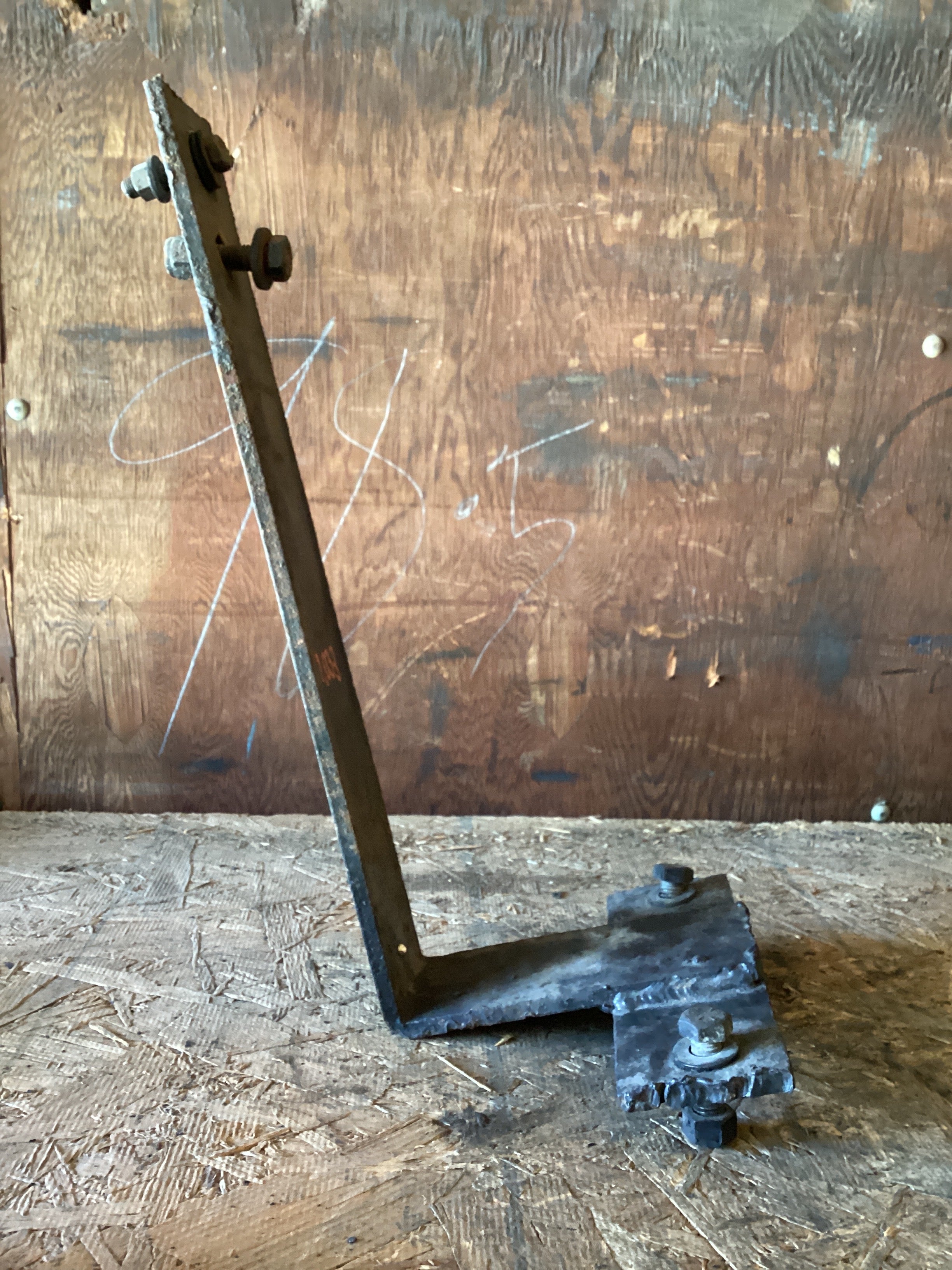 USED | TIRE HOLDER BRACKET | SKU1,033