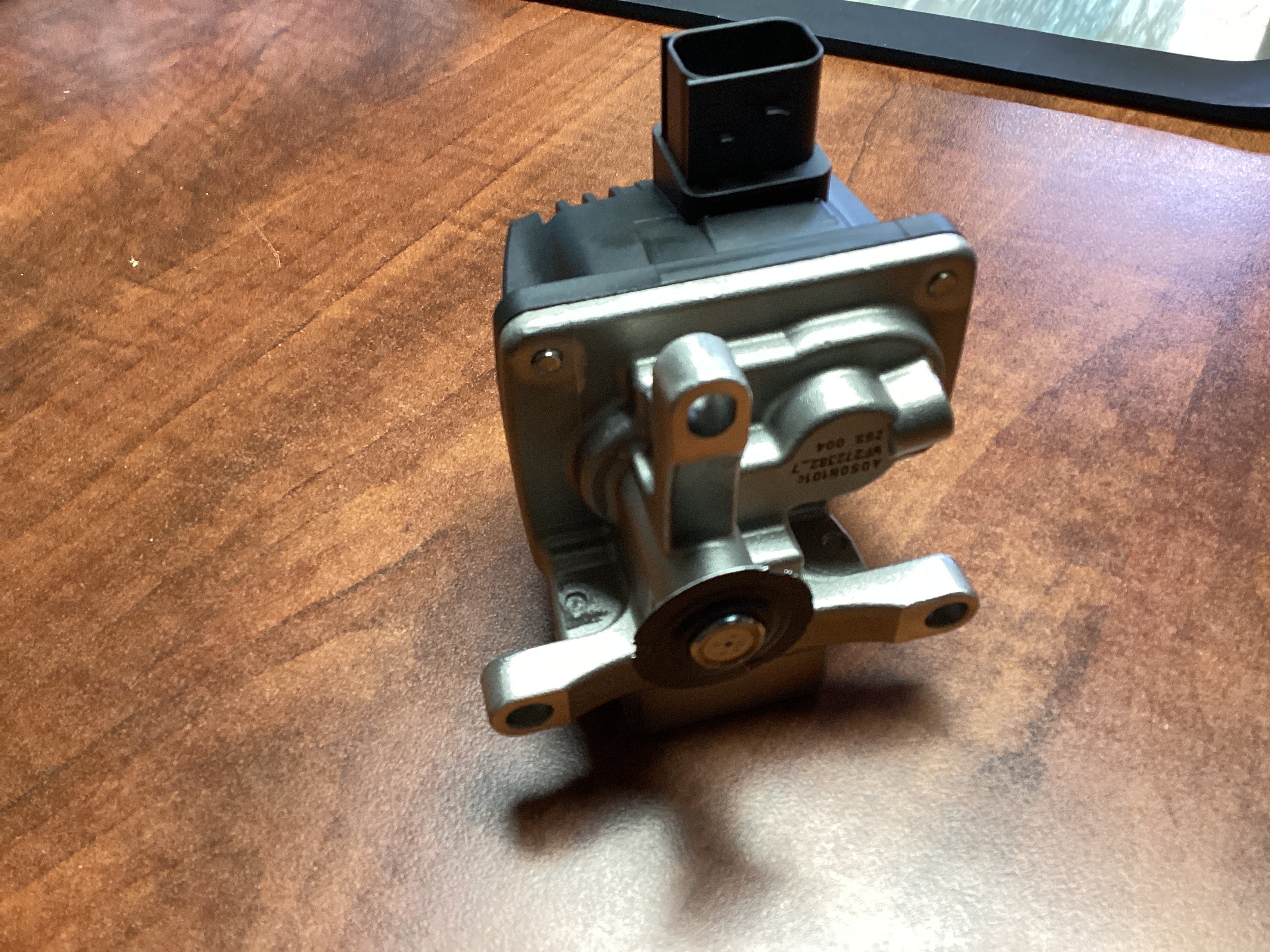 NEW | DEF METER VALVE (CASCADIA DD15) | SKU442