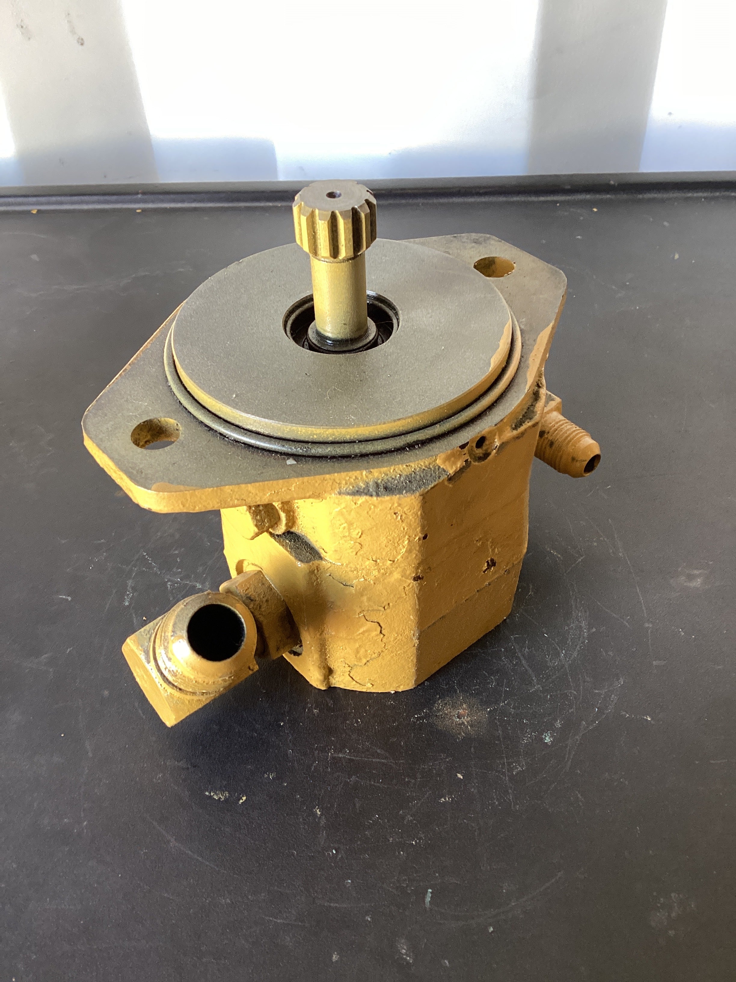 USED | FUEL PUMP CATERPILAR C13-C15 | SKU525