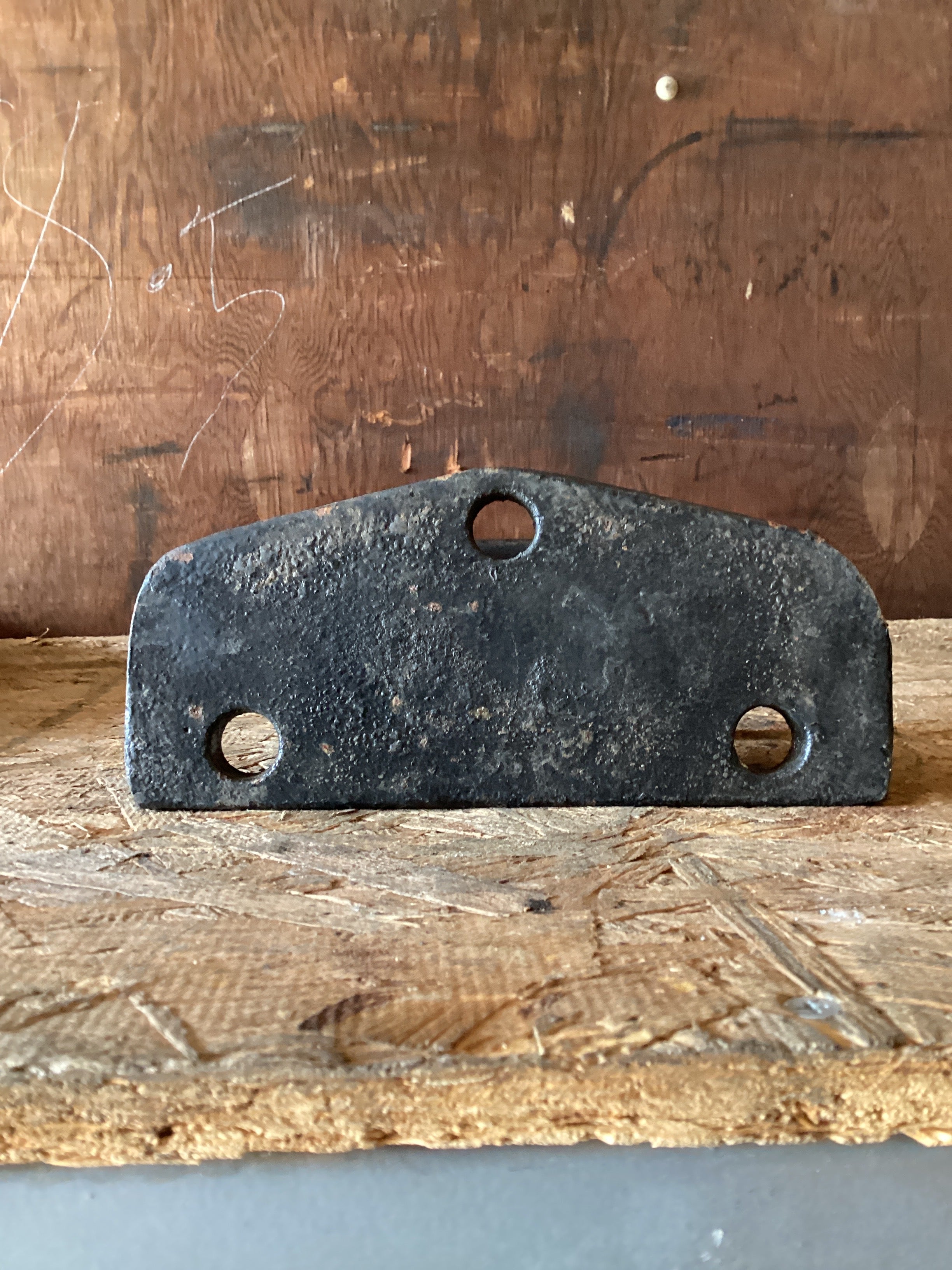 USED | REAR ENGINE SUPPORT LHS | SKU939