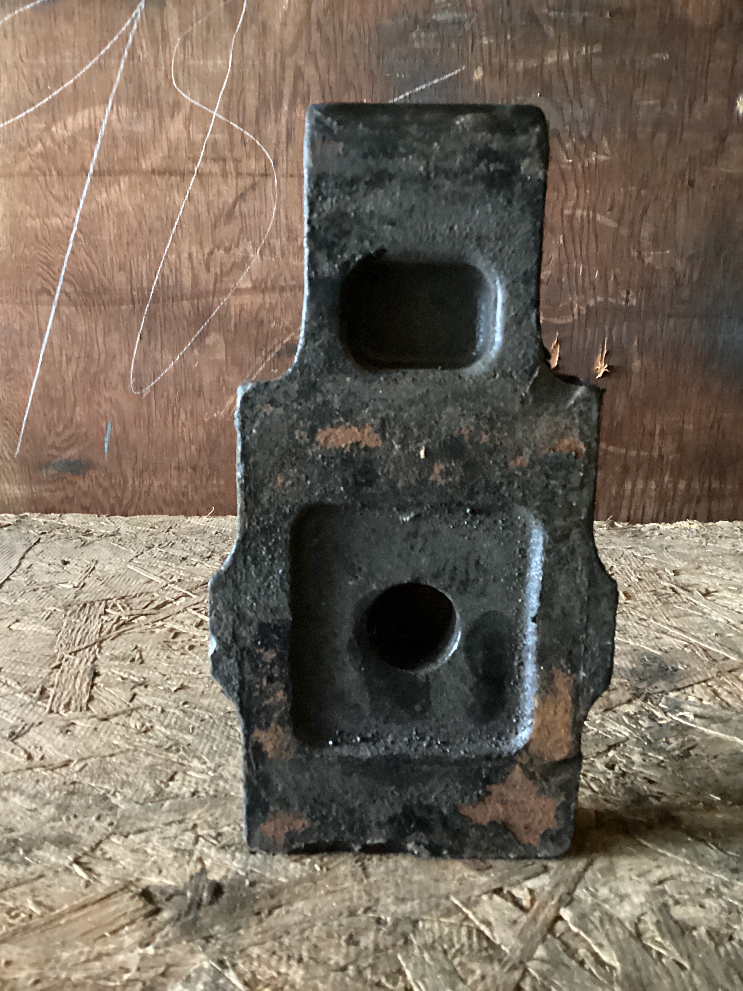 USED | FRONT SUSPENSION LEAF SPRING U BOLT AND SHOCK BRACKET INTERNATIONAL | SKU1,007