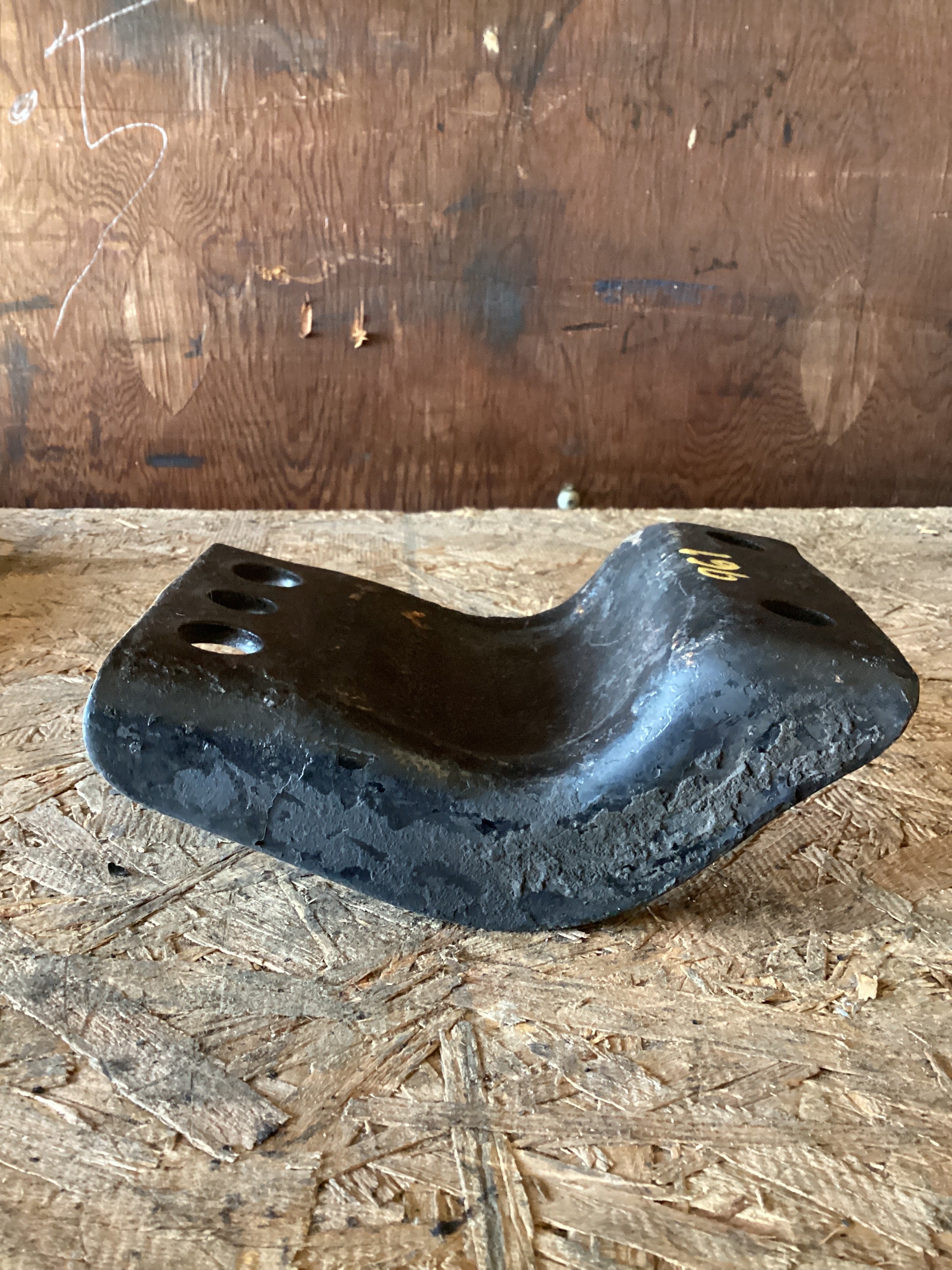 USED | FRAME CAP BRACKET KENWORTH | SKU961