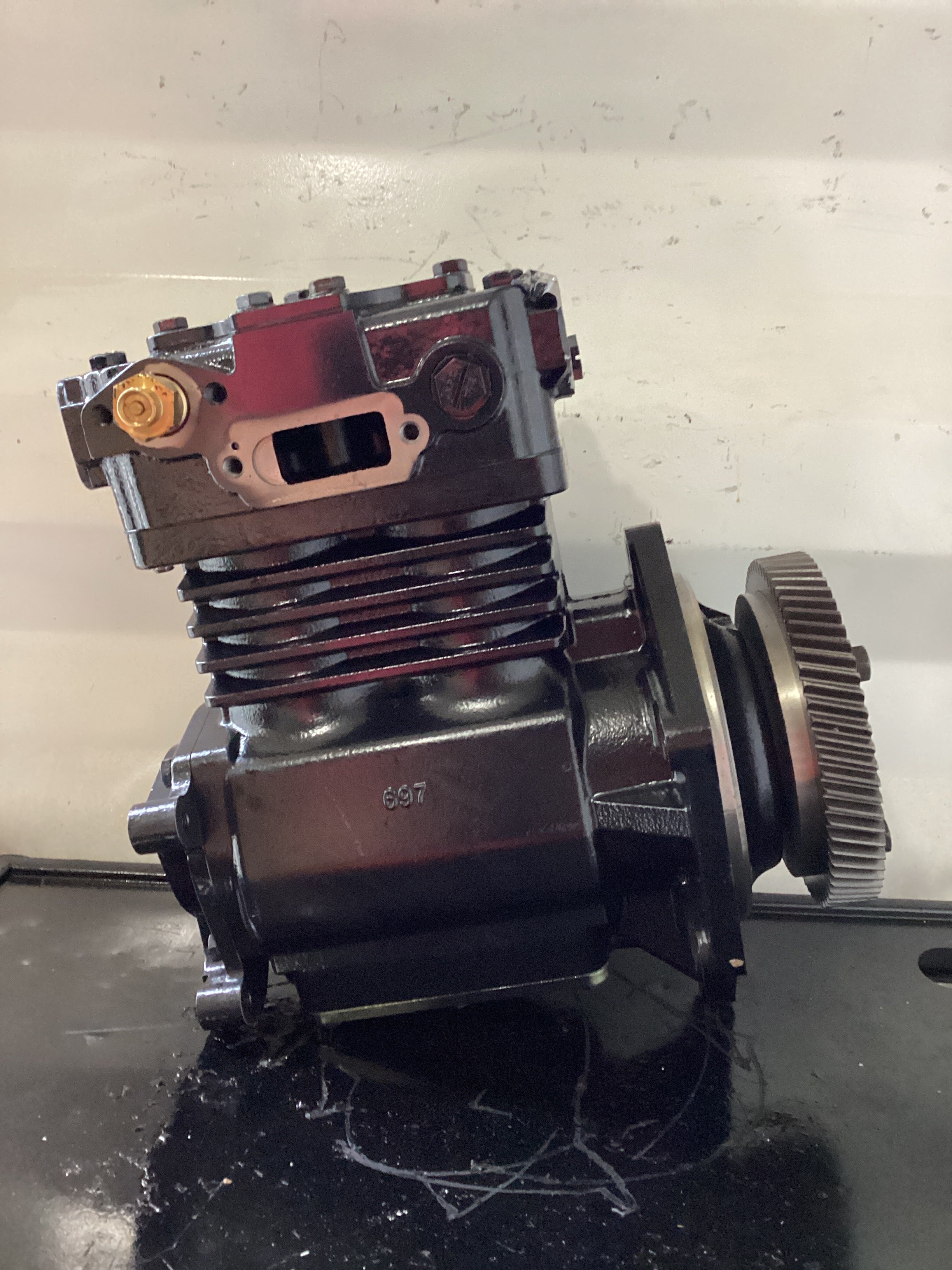 NEW | AIR COMPRESSOR 12.7 L DETROIT | SKU309