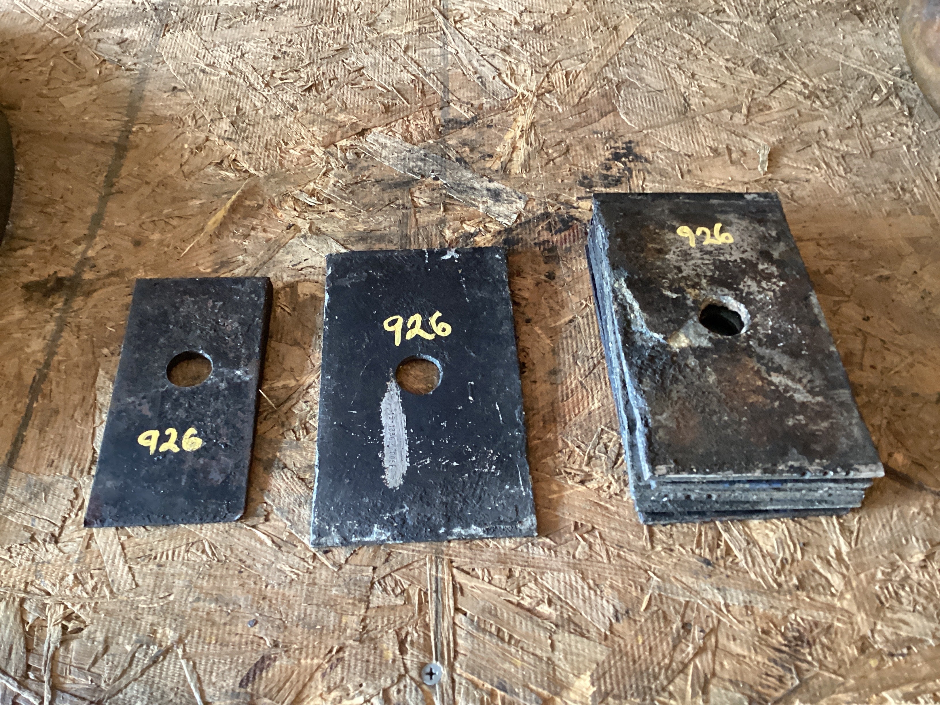 USED | FRONT LEAF SPRING SPACER SHIM | SKU926