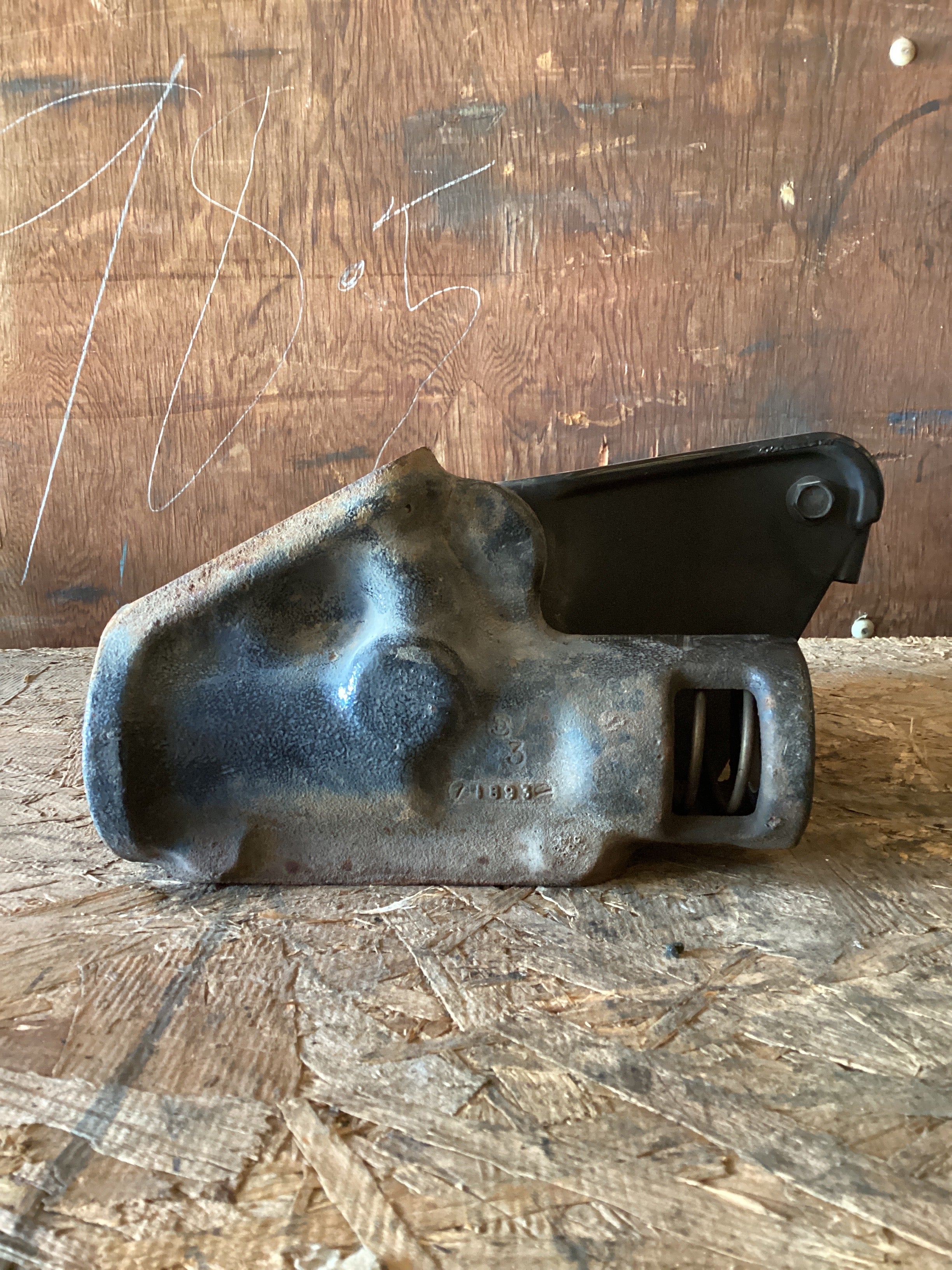 USED | TOW HOOK BRACKET RHS ASSY CASCADIA | SKU975