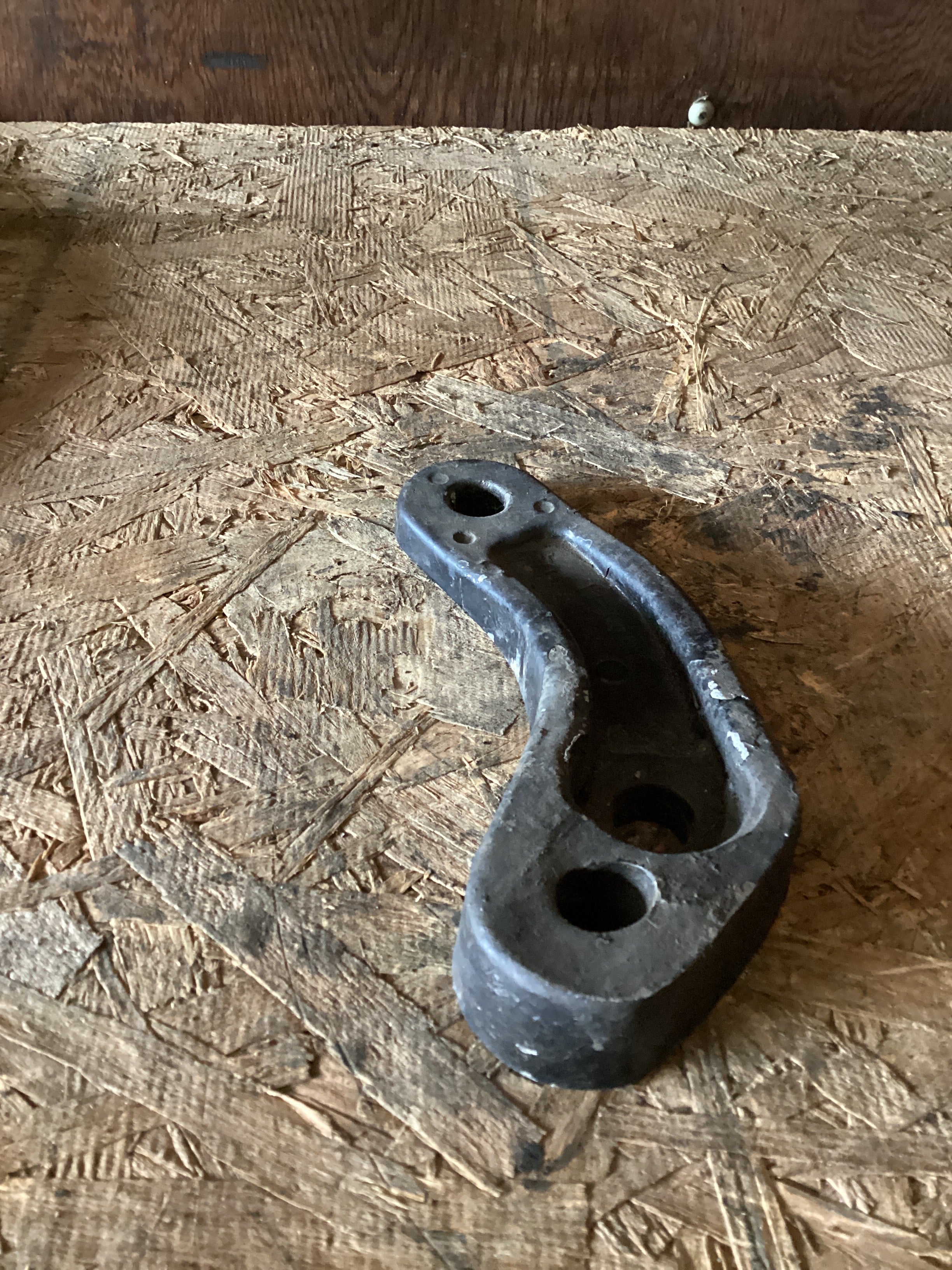 USED | HOOD HINGE LHS PETERBILT | SKU953