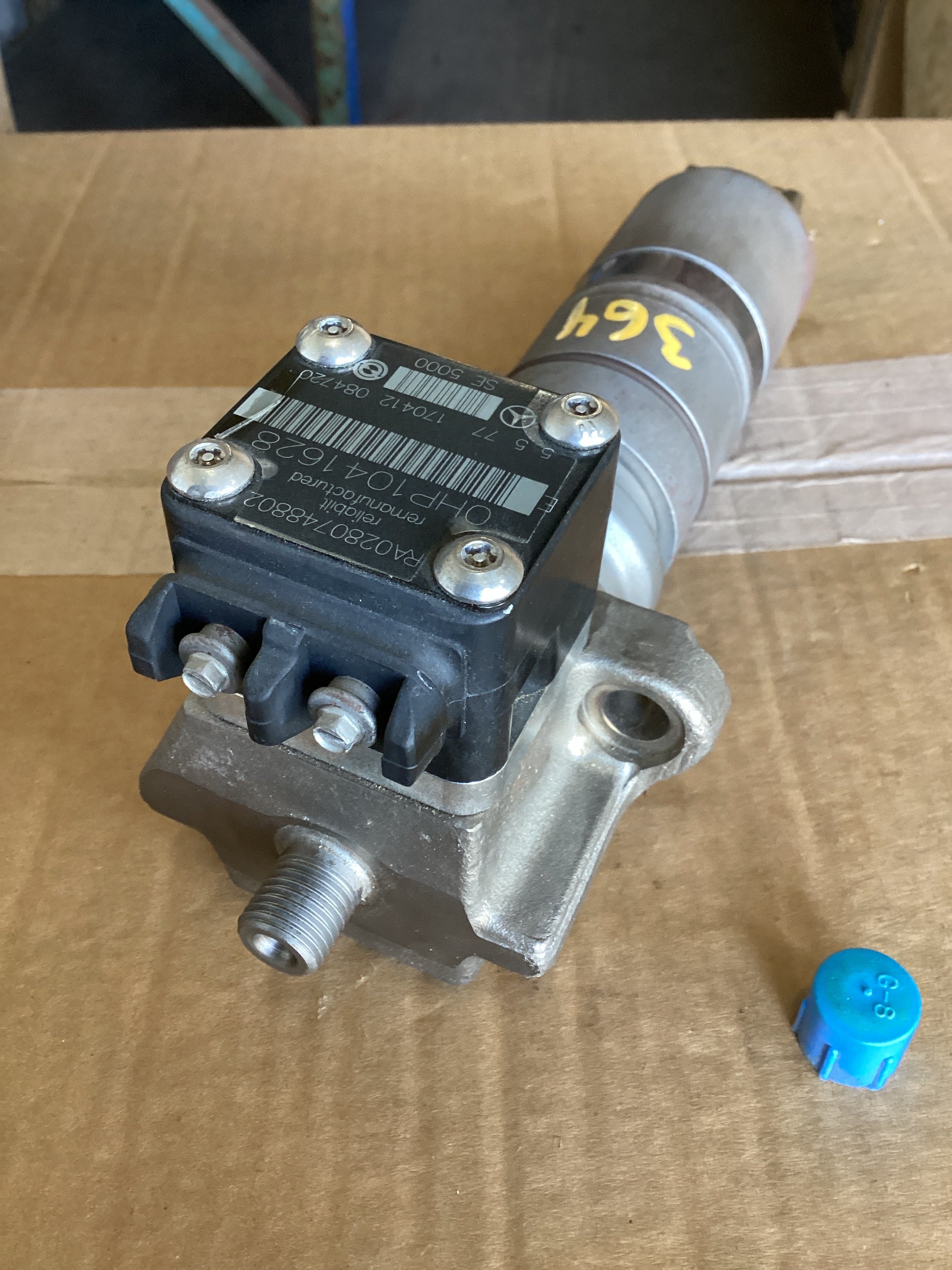 NEW | FUEL INJECTOR PUMP (MERCEDEZ ENGINE) | SKU364