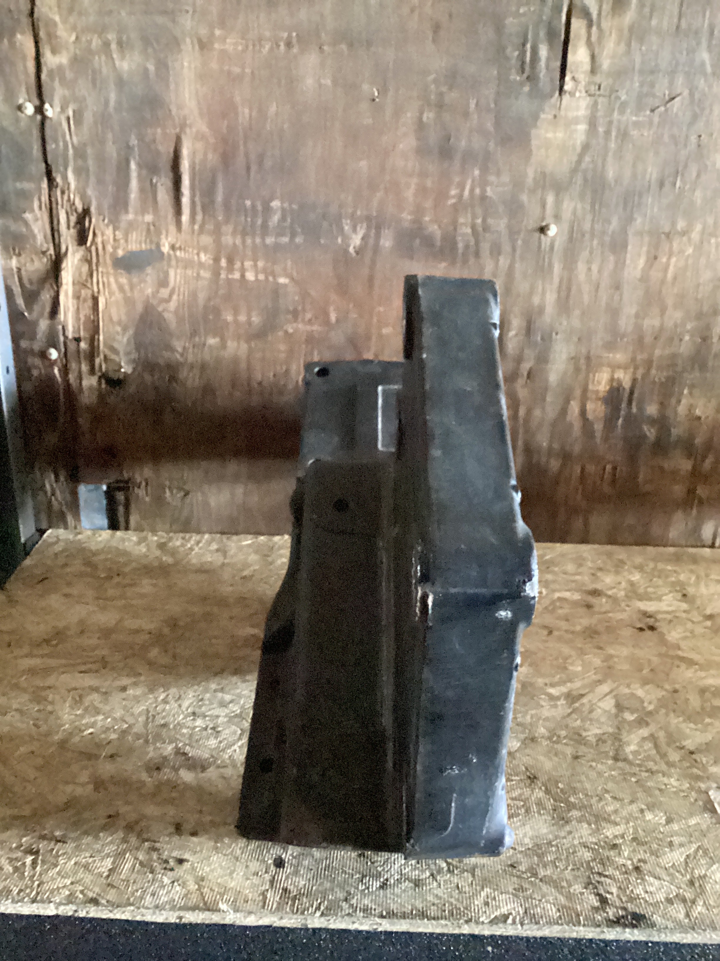 USED | FRONT SPRING DRIVE FRAME MOUNT RHS KENWORTH | SKU878