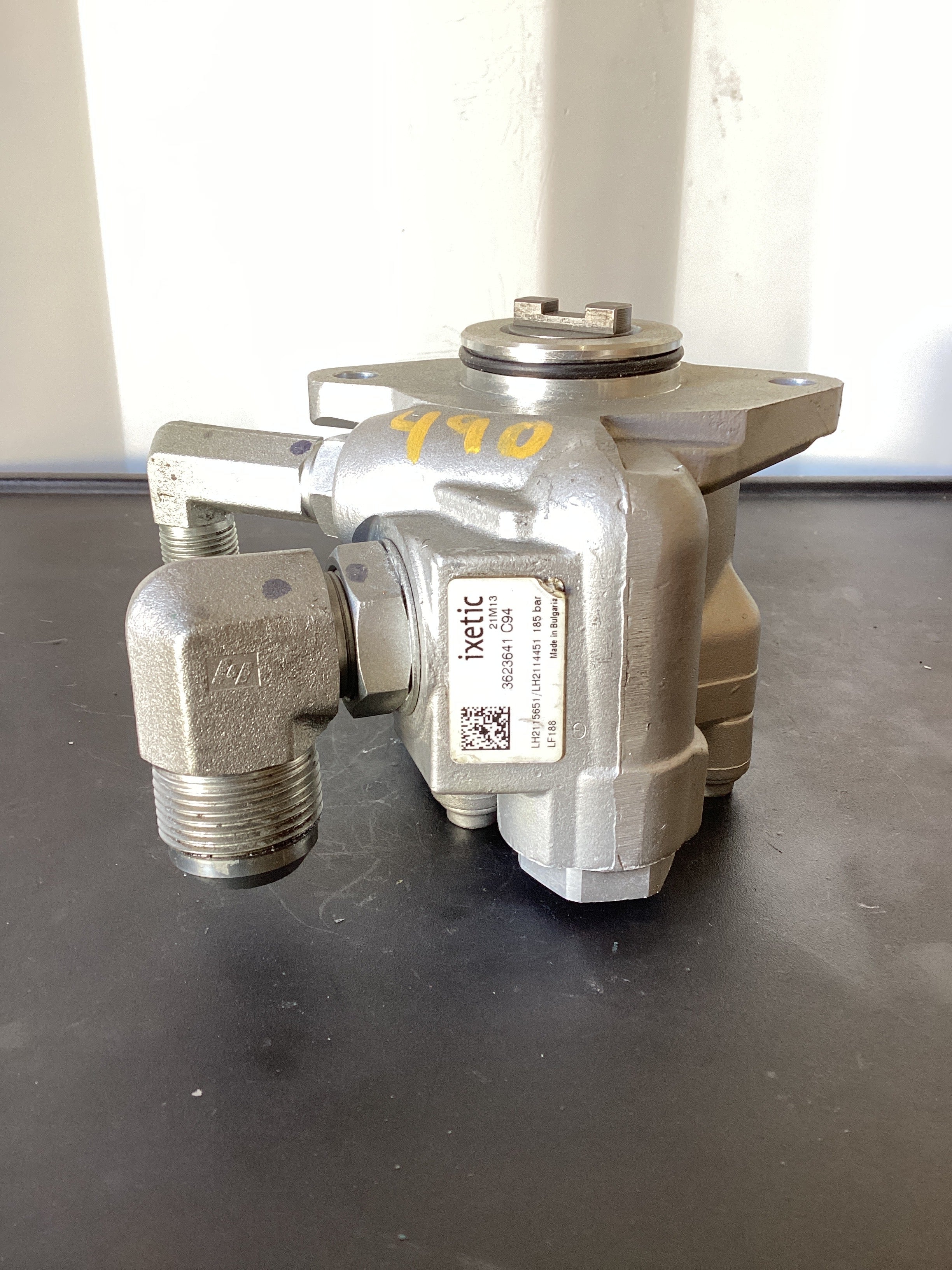 USED | POWER STEERING PUMP INTERNATIONAL | SKU490