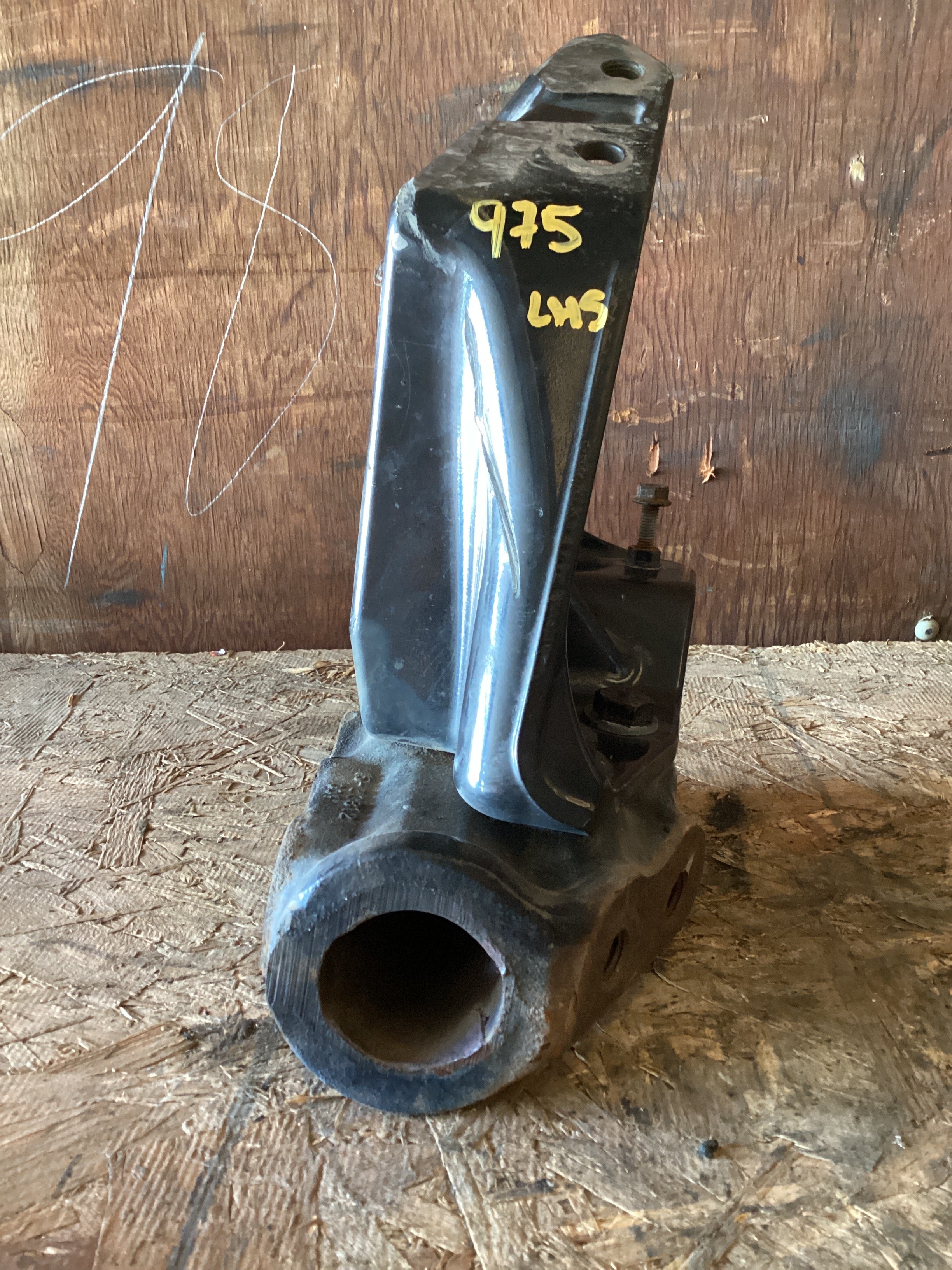 USED | TOW HOOK BRACKET RHS ASSY CASCADIA | SKU975