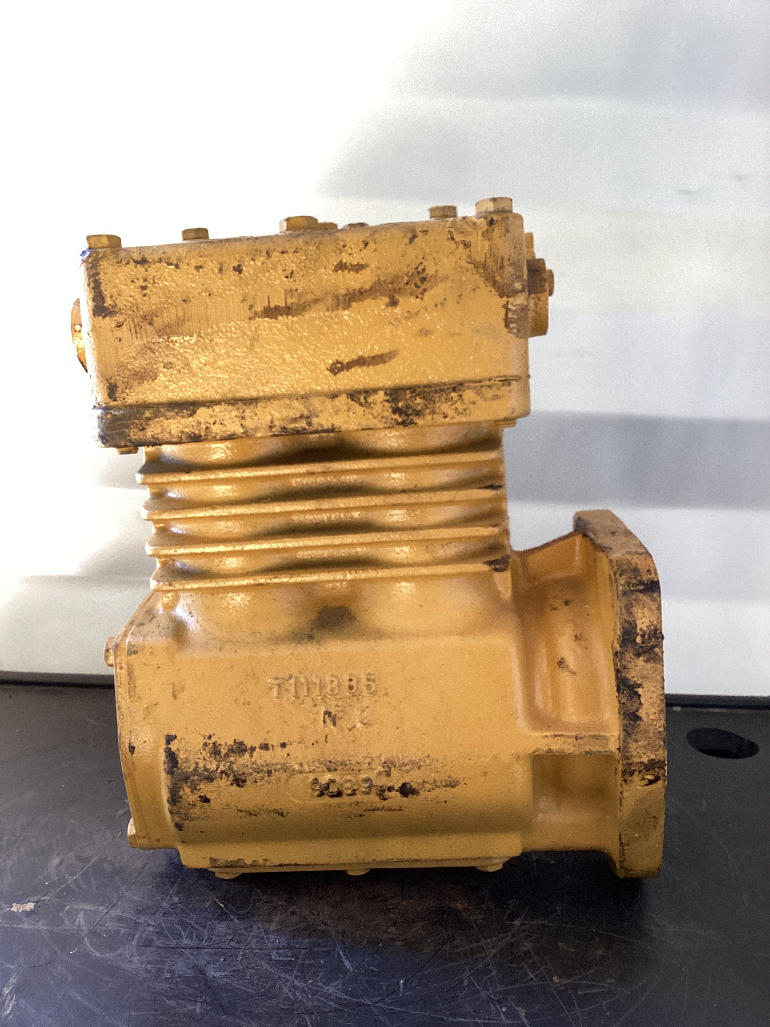 USED | AIR COMPRESSOR CATERILAR | SKU447