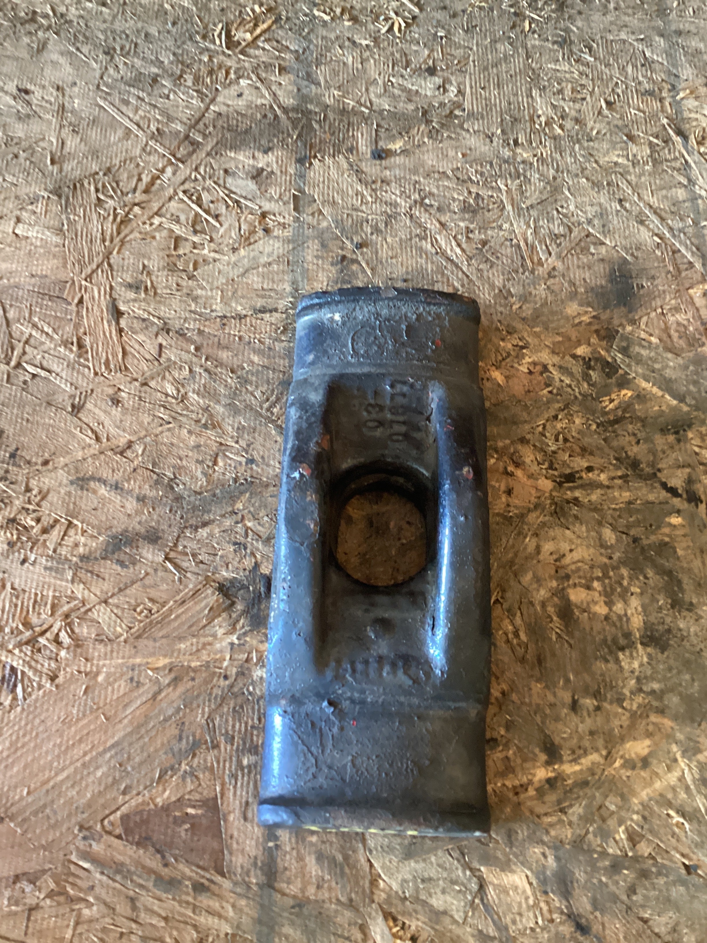 USED | REAR LEAF SPRING U BOLT LOWER PLATE PETERBILT | 1,001