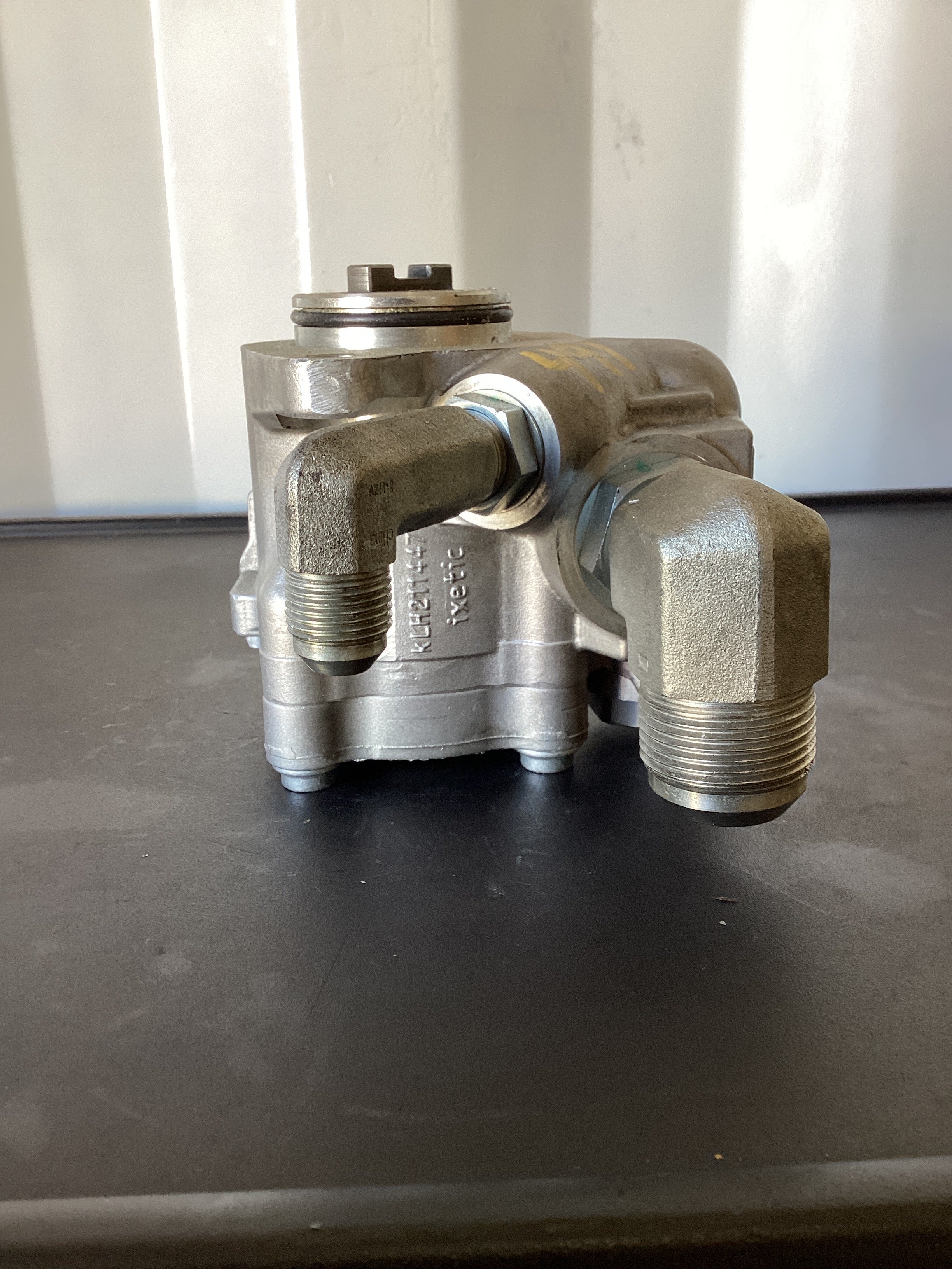 USED | POWER STEERING PUMP INTERNATIONAL | SKU491