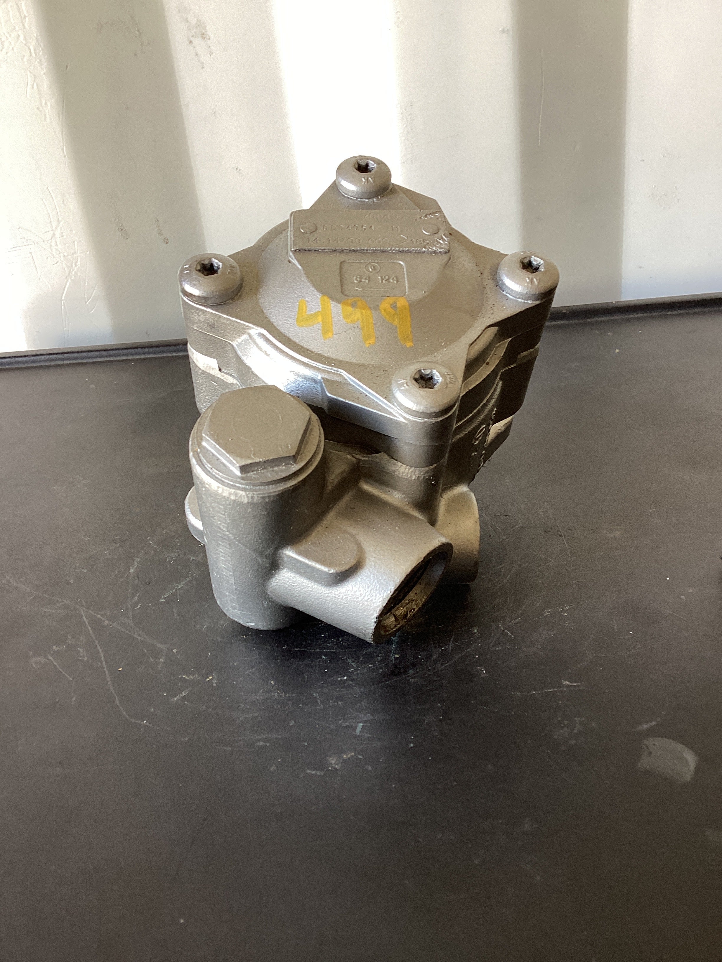 USED | POWER STEERING PUMP MERCEDEZ | SKU499